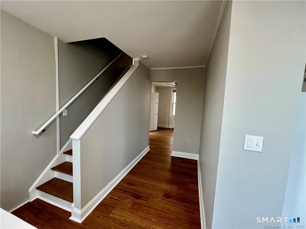 122 Seaside Avenue, Stamford, Connecticut photo 3