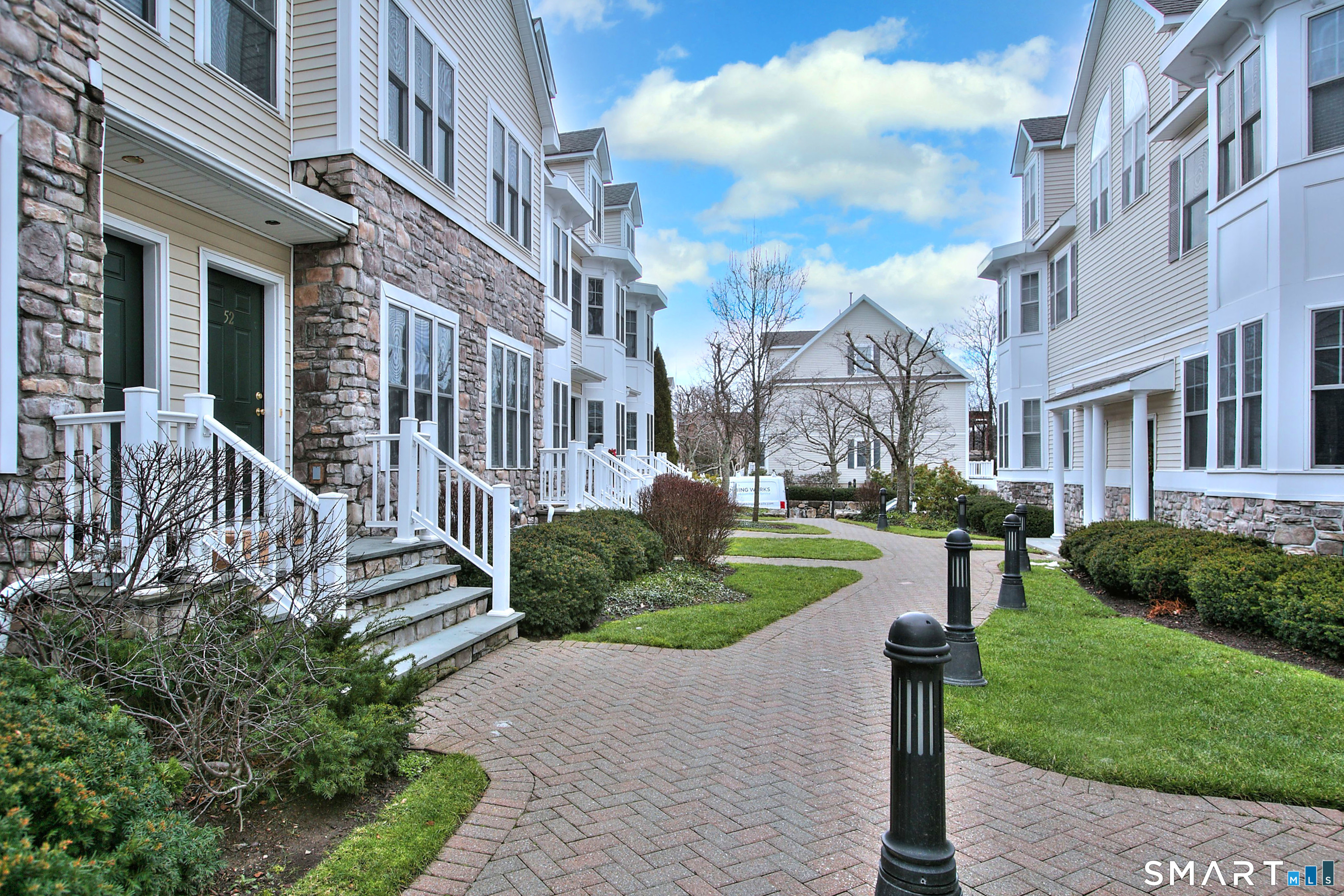 39 Maple Tree Avenue, Stamford, Connecticut photo 3