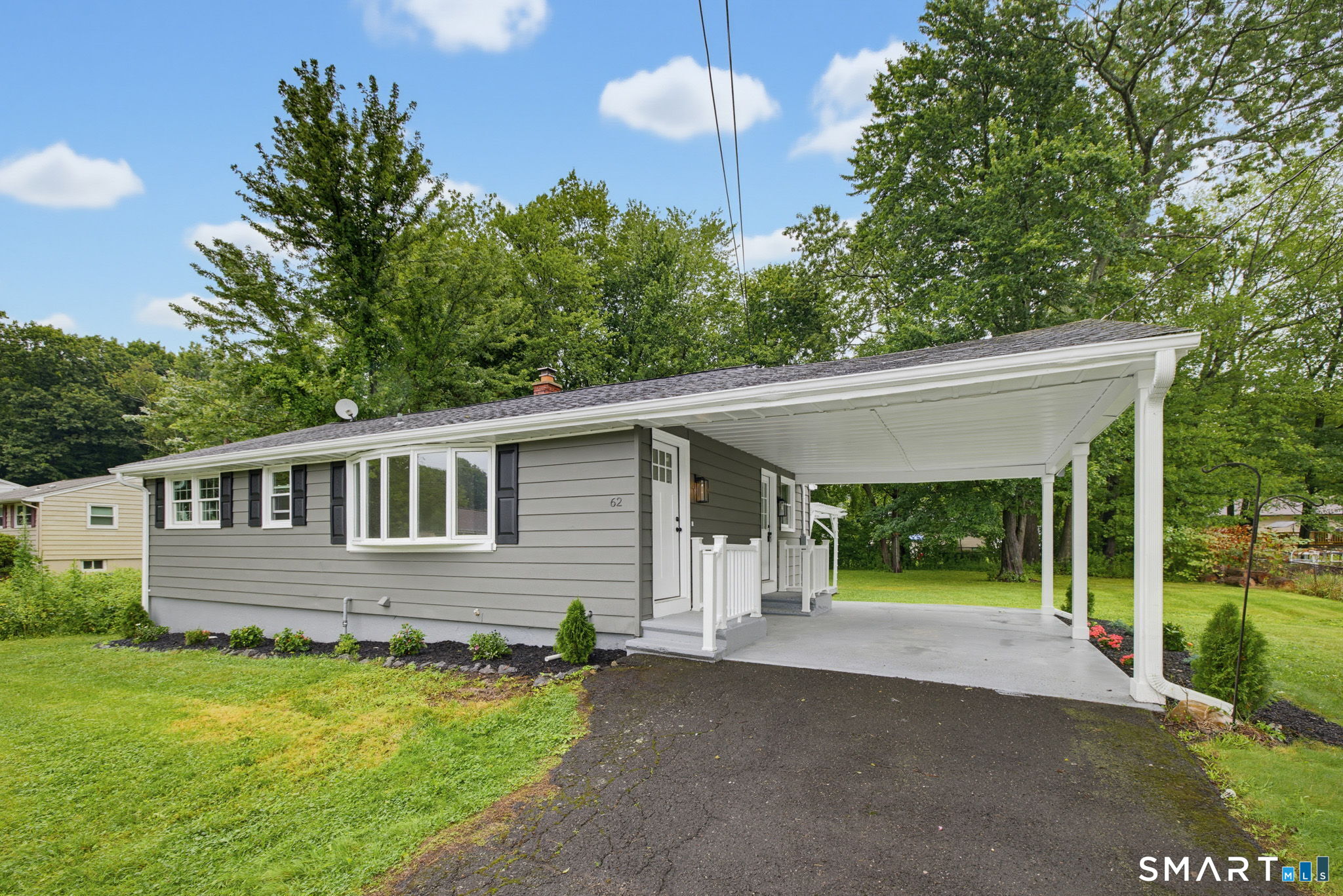 62 Kingswood Lane photo 2