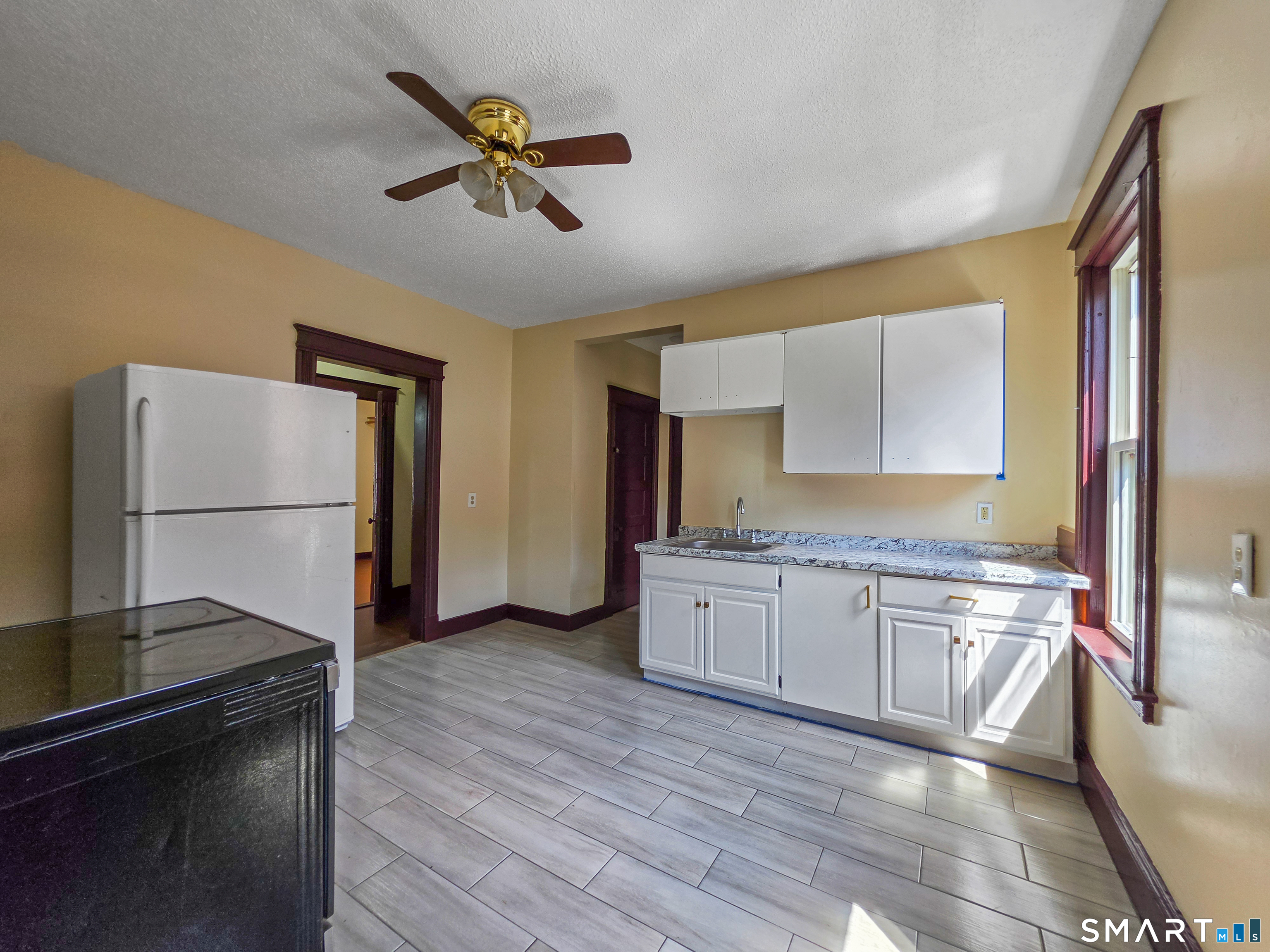 2-4 Mortson Street  Unit #2nd Floor photo 7