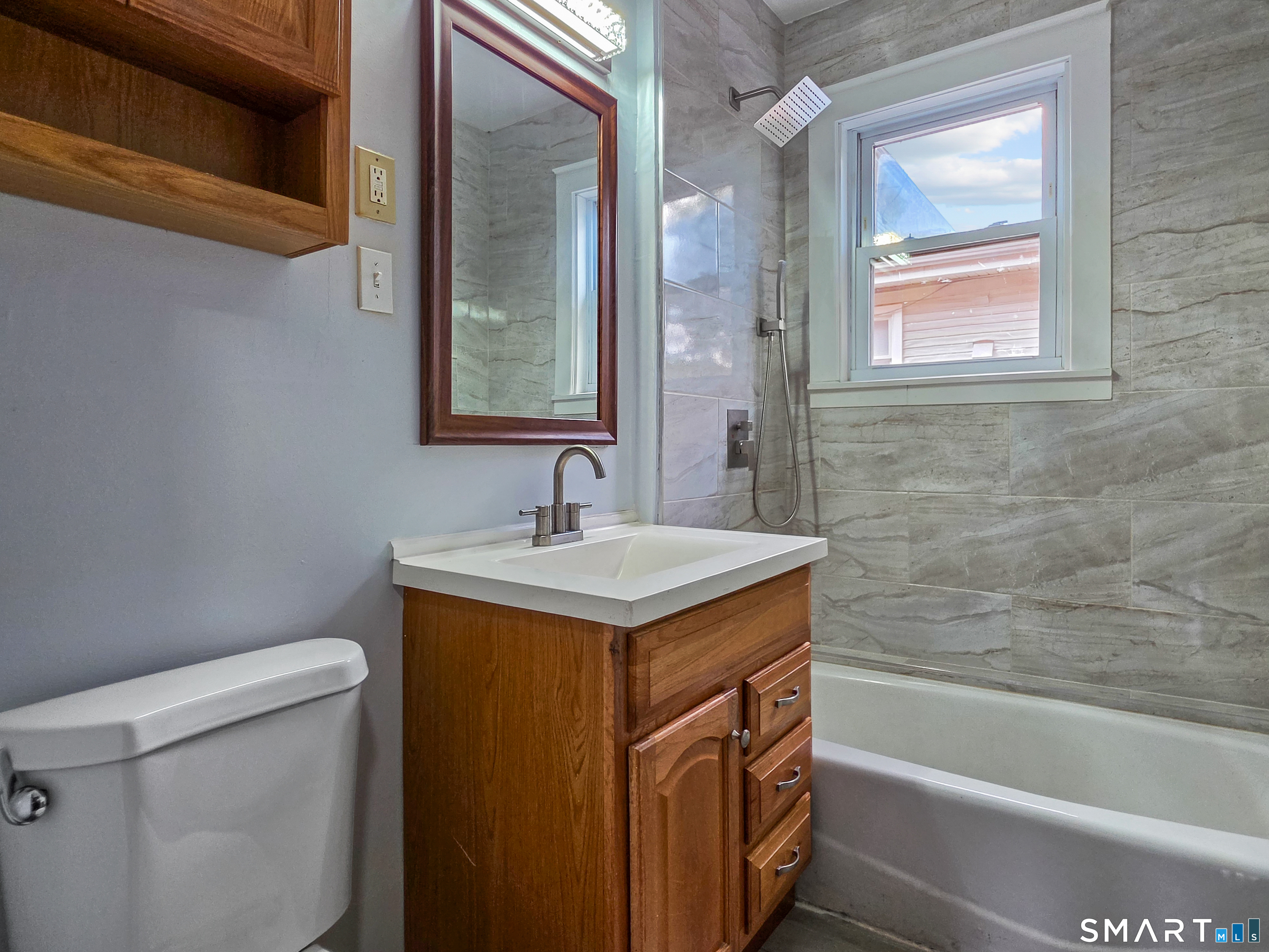 2-4 Mortson Street  Unit #2nd Floor photo 11