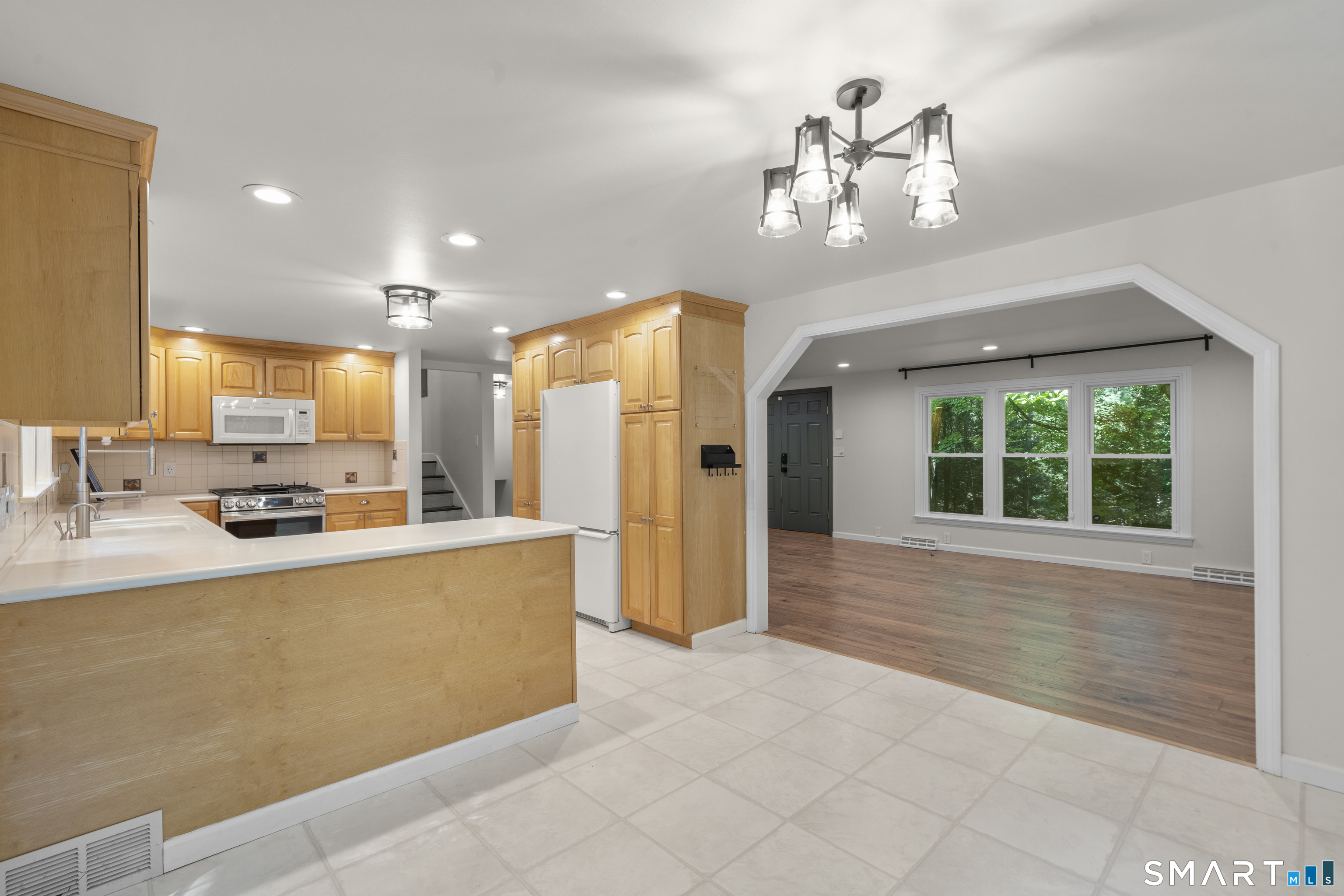 45 Edwards Road photo 12