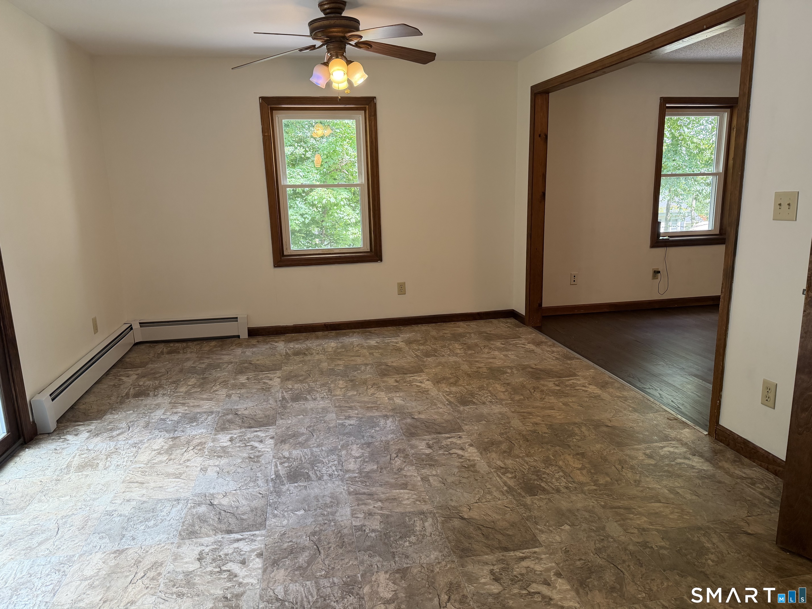 122 Standard Avenue photo 6