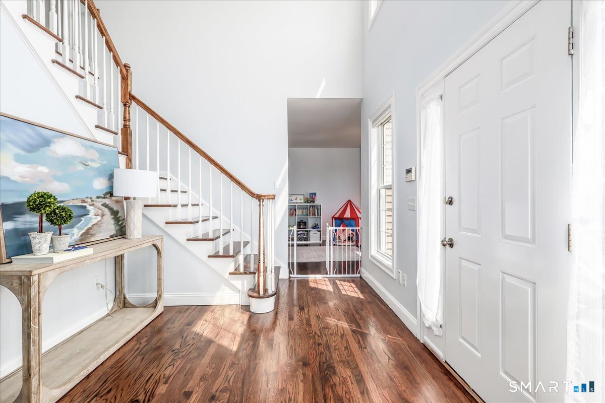 47 Ridgewood Terrace photo 4