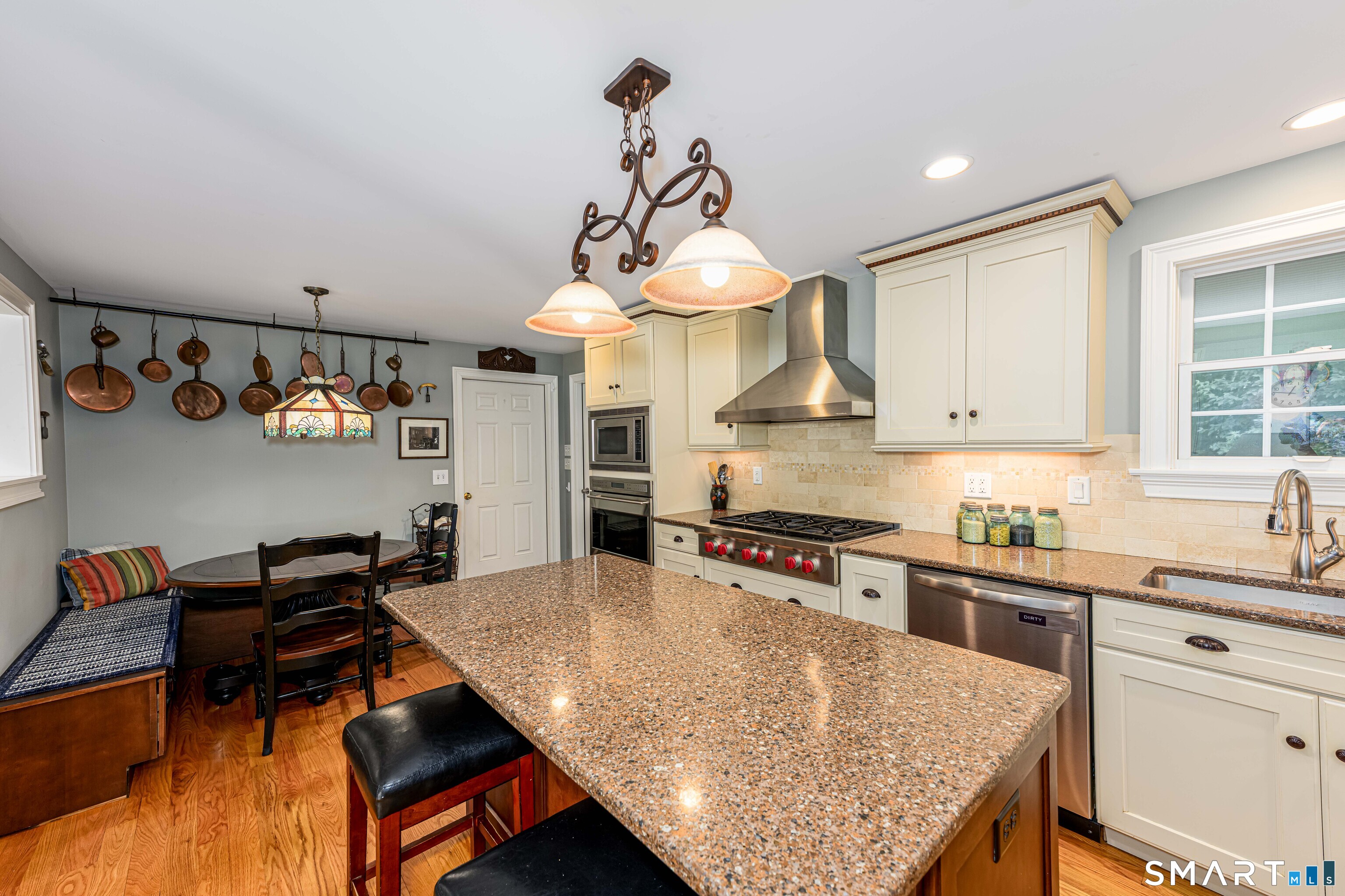 47 Jefferson Drive photo 6