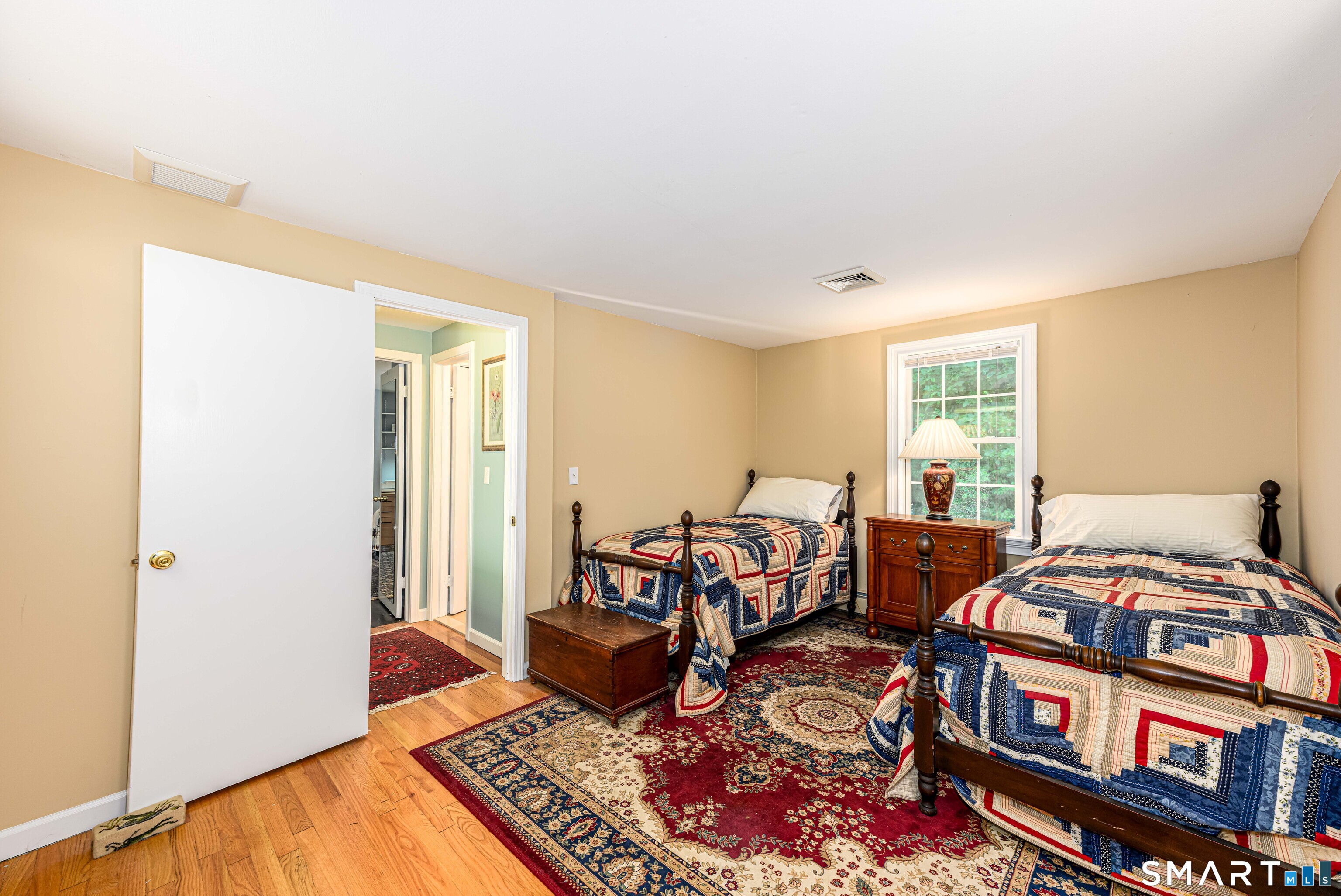 47 Jefferson Drive photo 22