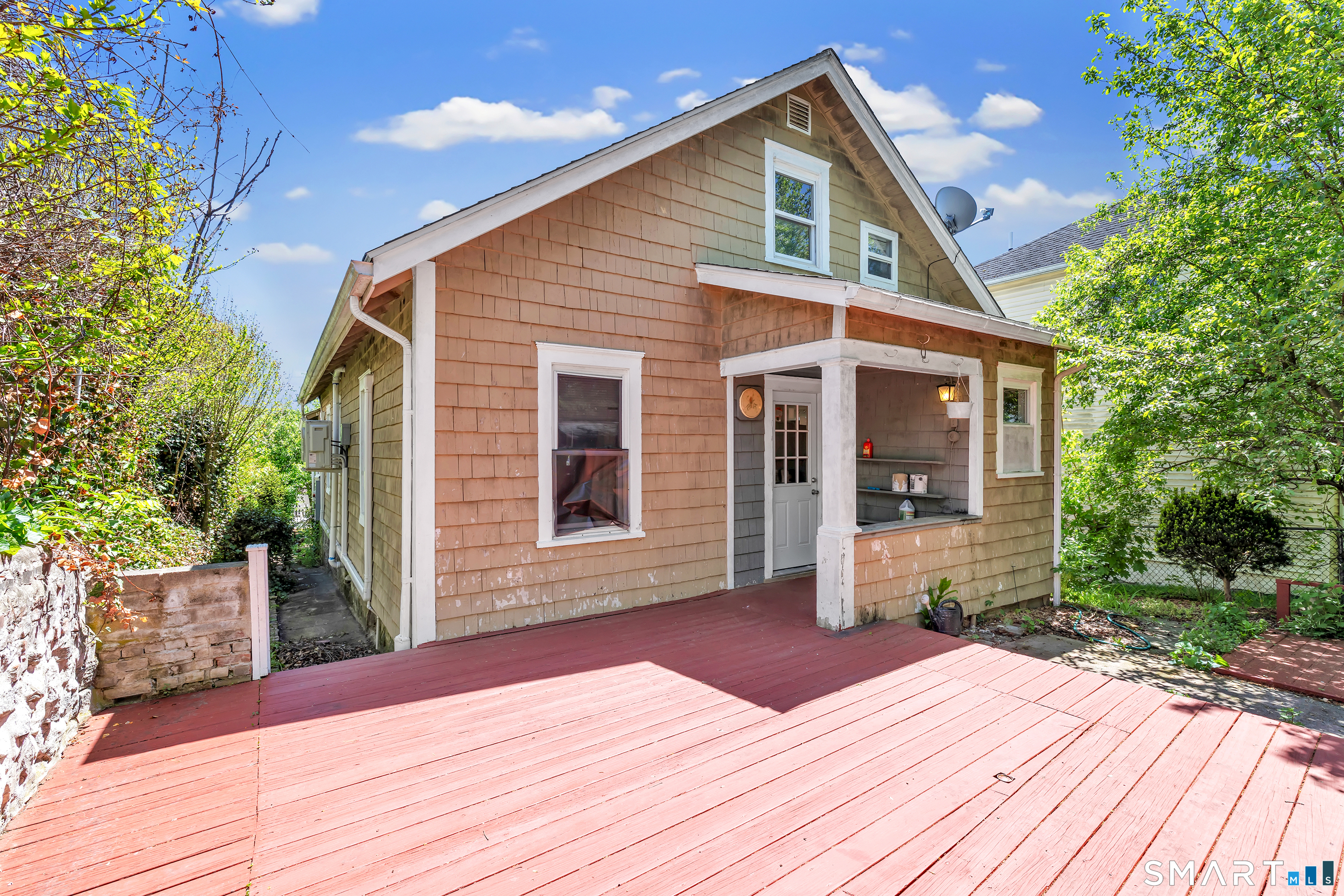 17 Reynolds Avenue photo 8