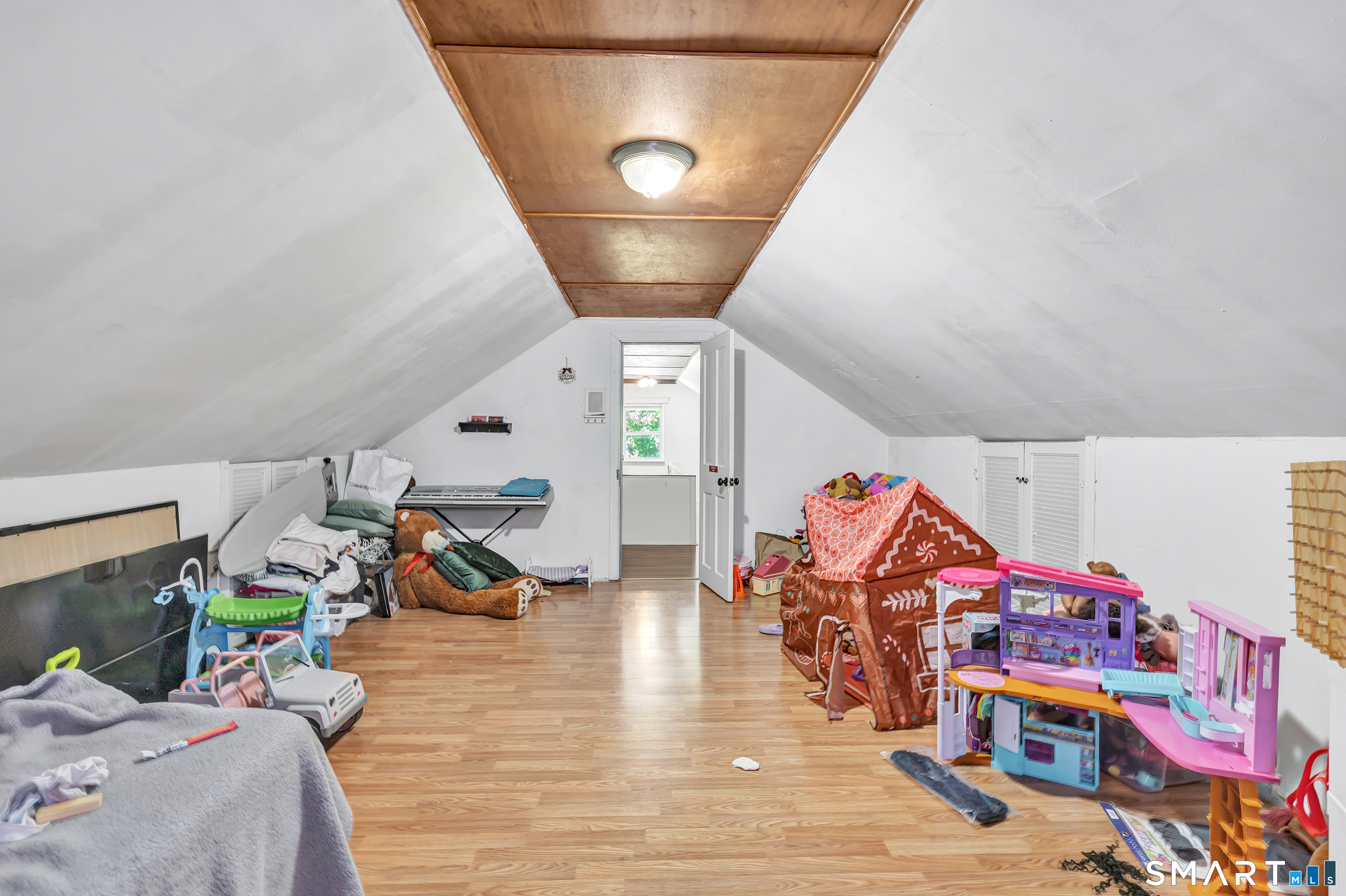 17 Reynolds Avenue photo 35