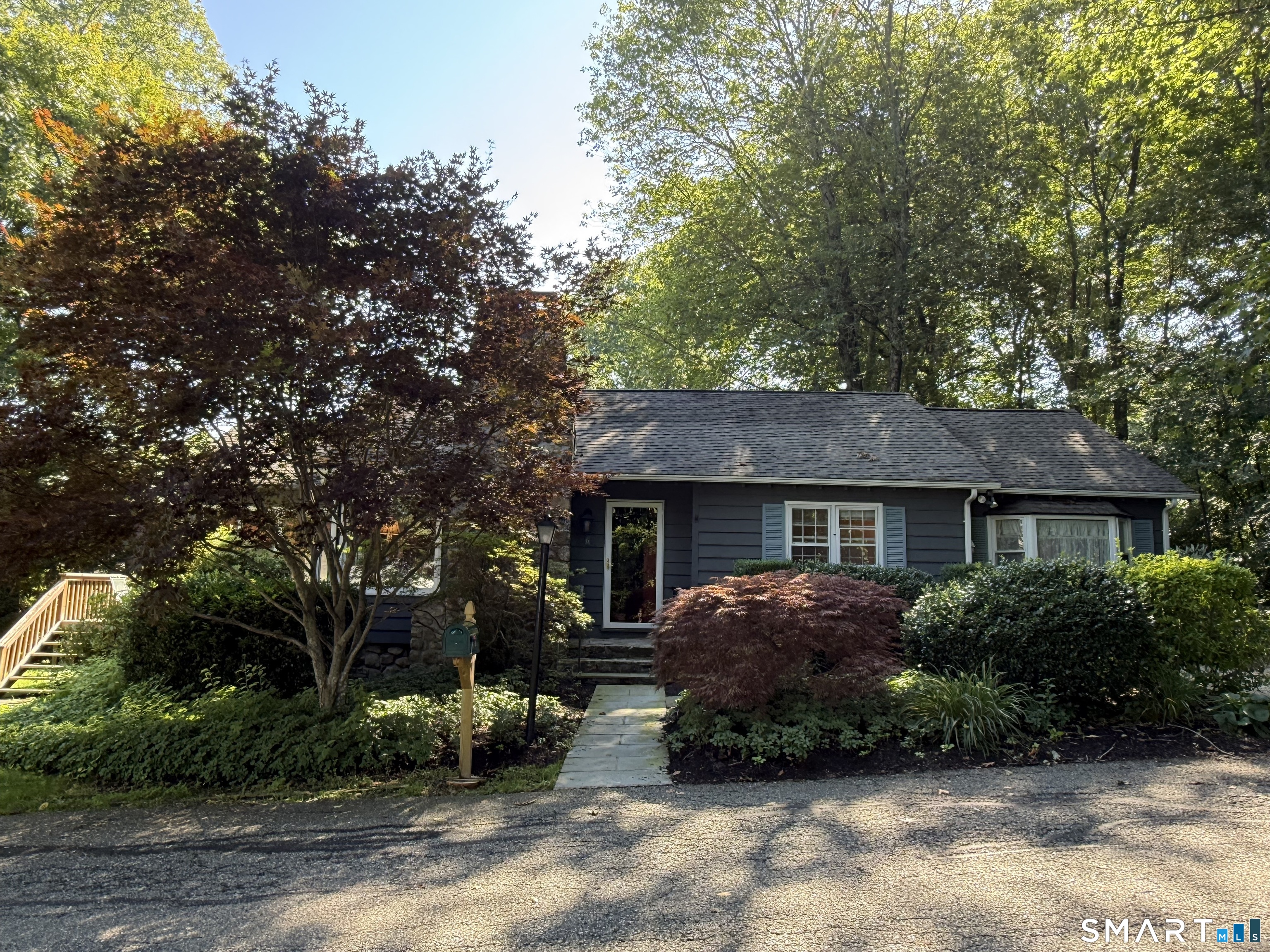 6 Mountain View Lane photo 2