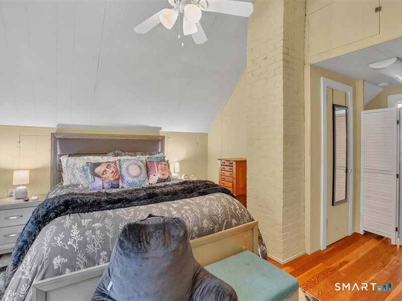 510 Charles Street photo 17