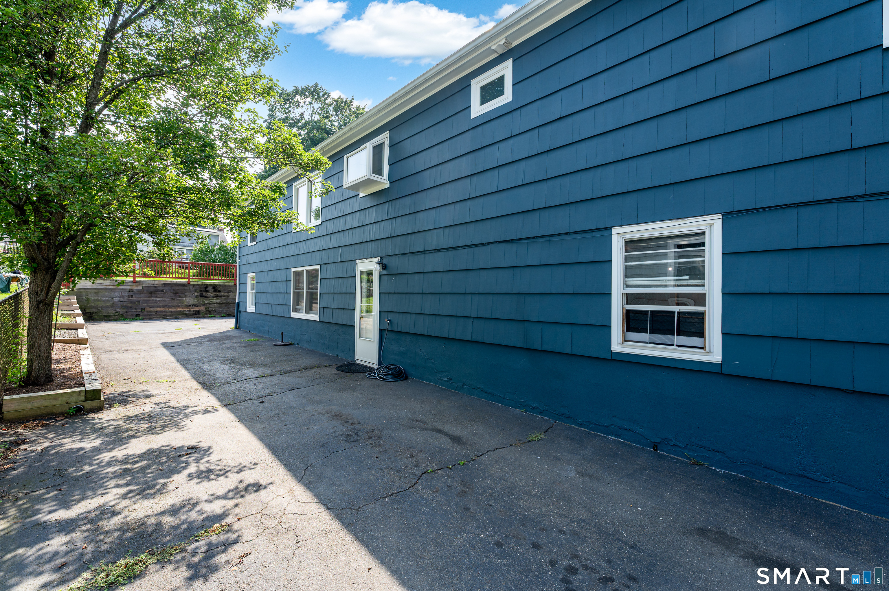 4 Yale Street, Norwalk, Connecticut photo 3