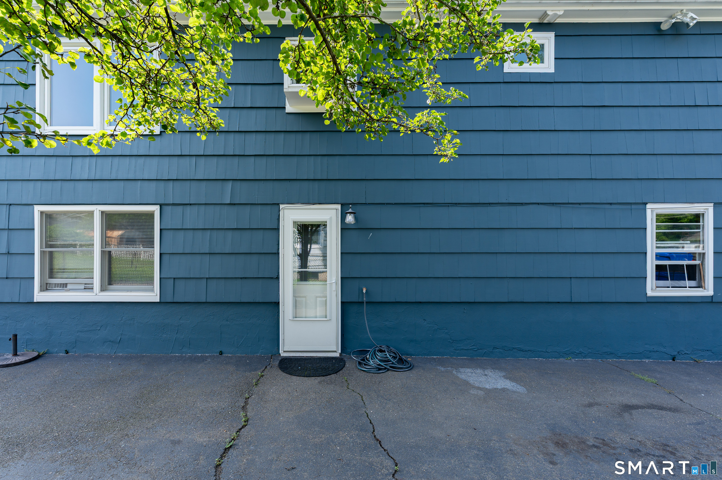 4 Yale Street, Norwalk, Connecticut photo 2