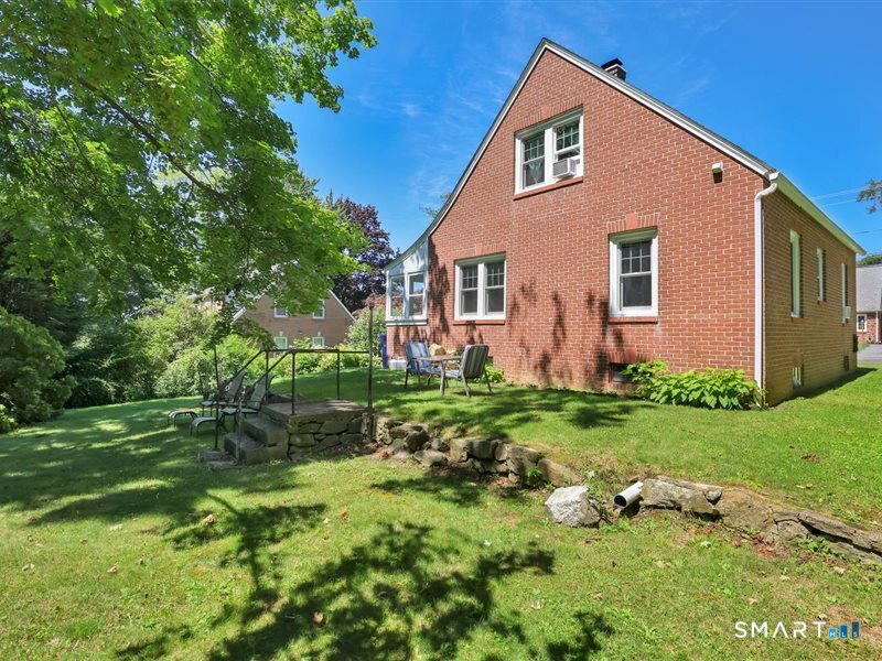 510 Charles Street photo 23