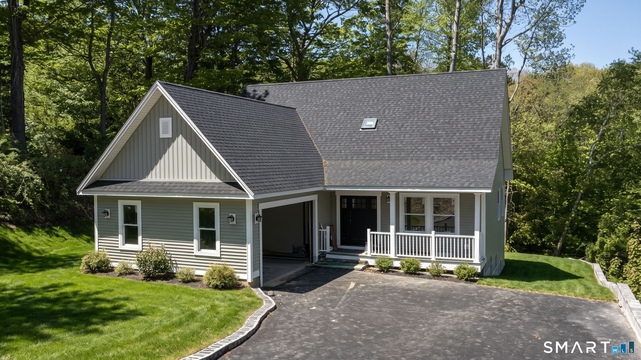 24 West Lakeview Road
