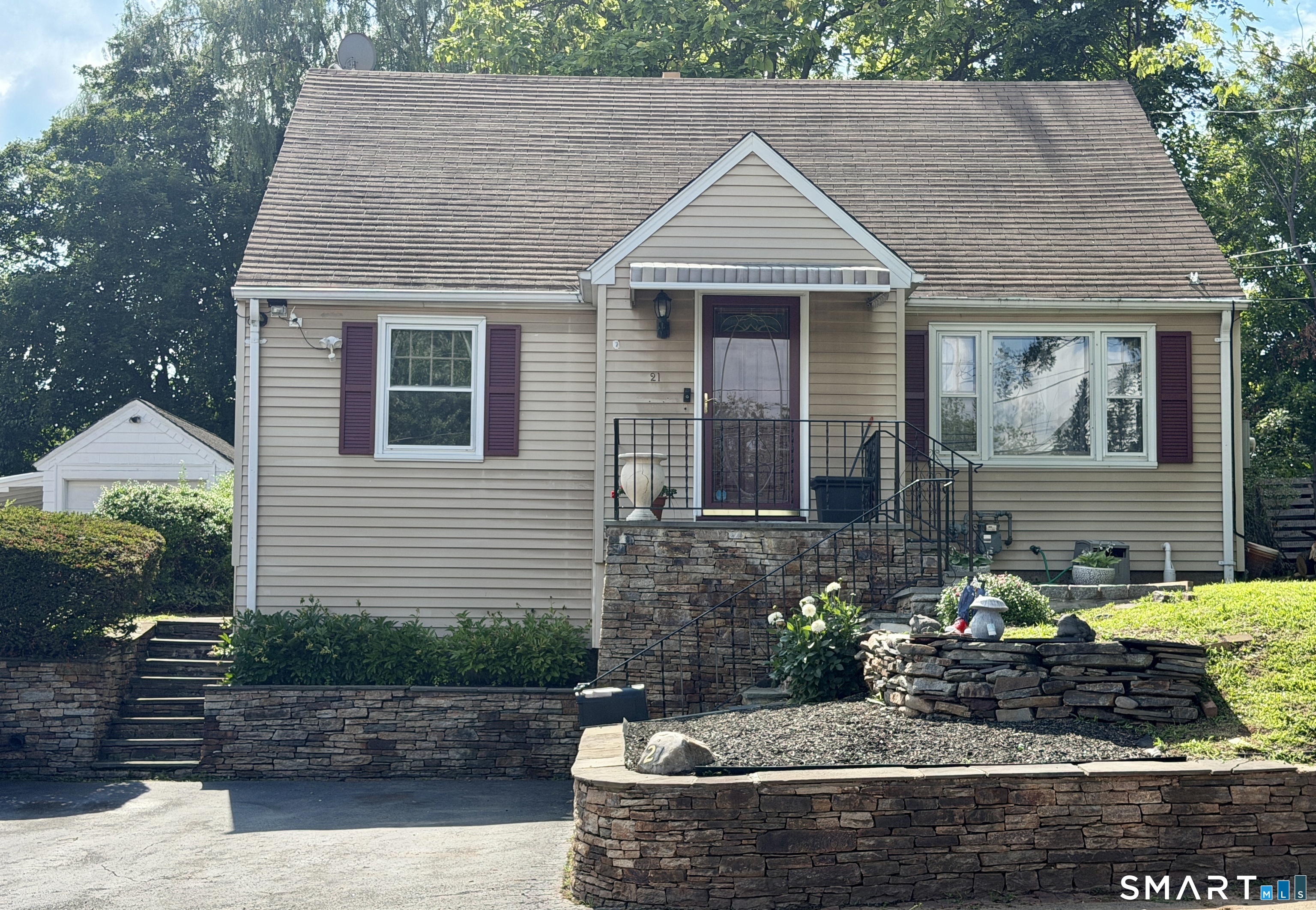 21 Whitman Street