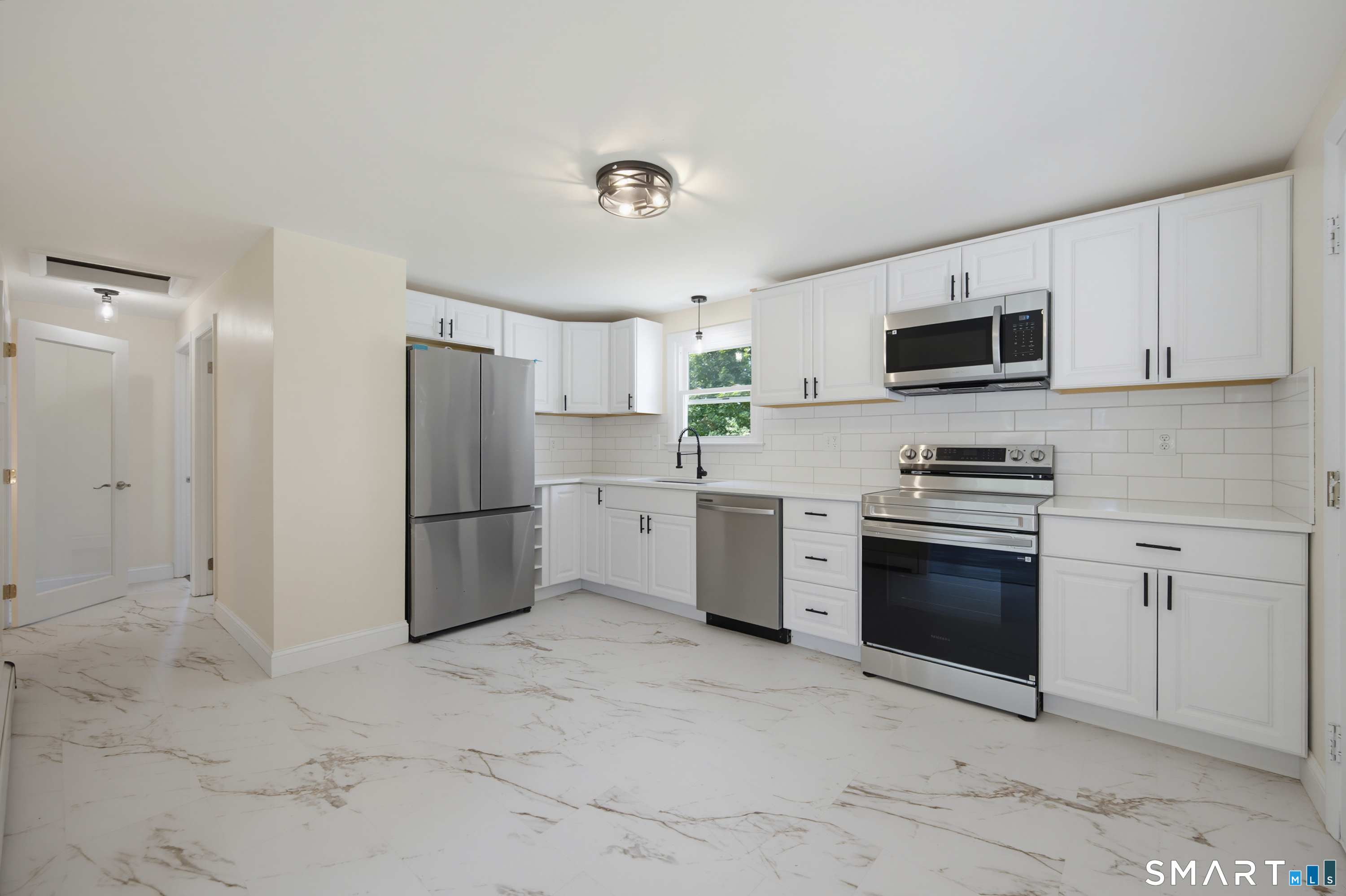 8 Cedar Drive photo 7