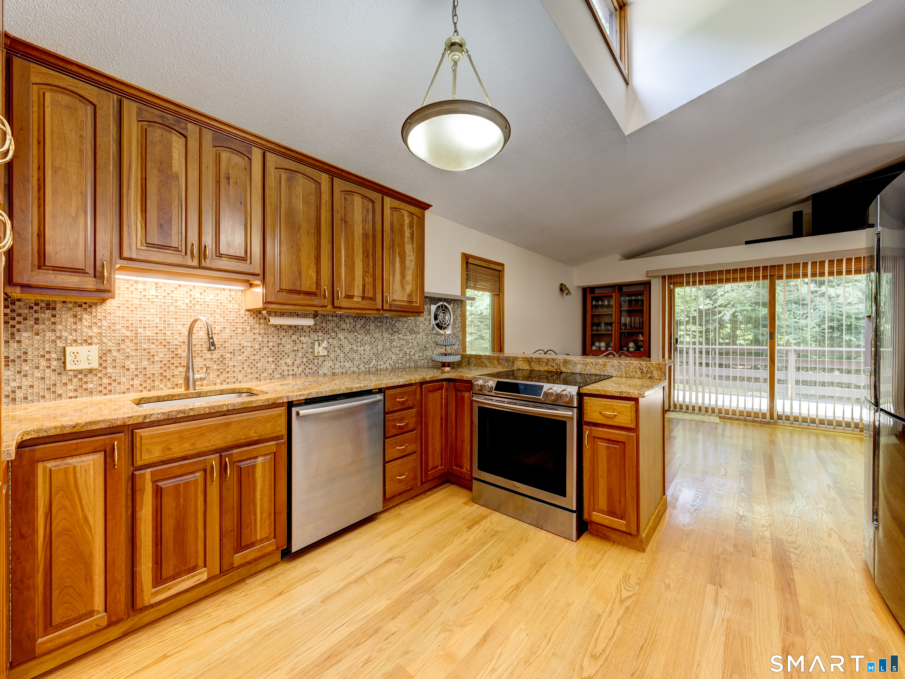 15 Brookridge Drive photo 15