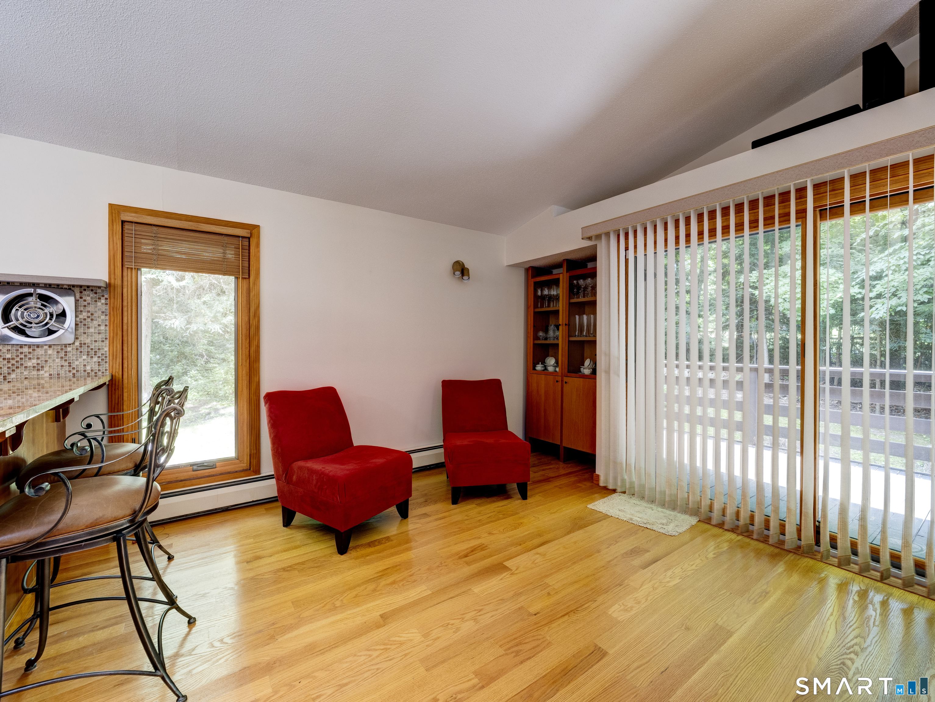 15 Brookridge Drive photo 9
