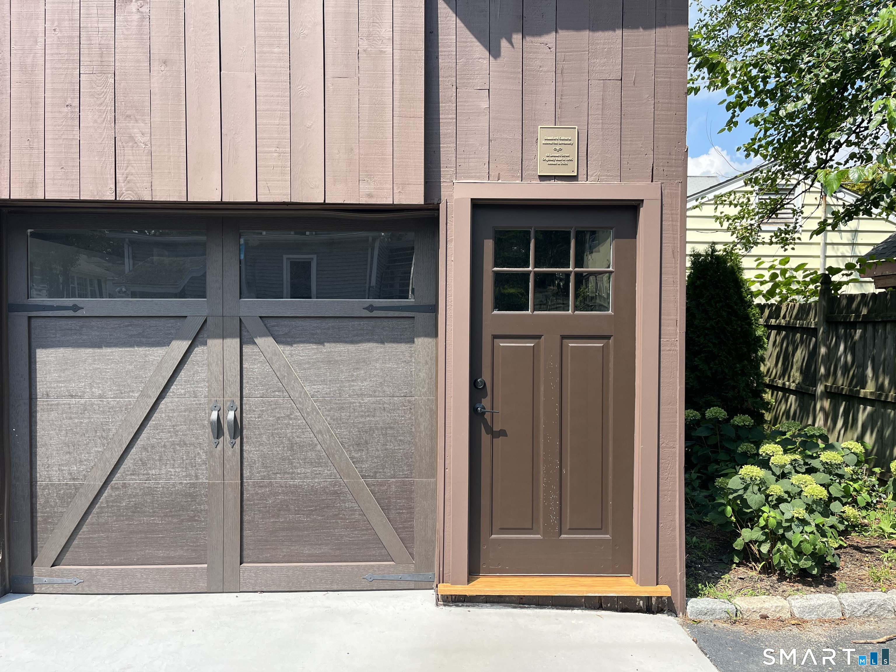 68 Leonard Street, Stamford, Connecticut photo 4