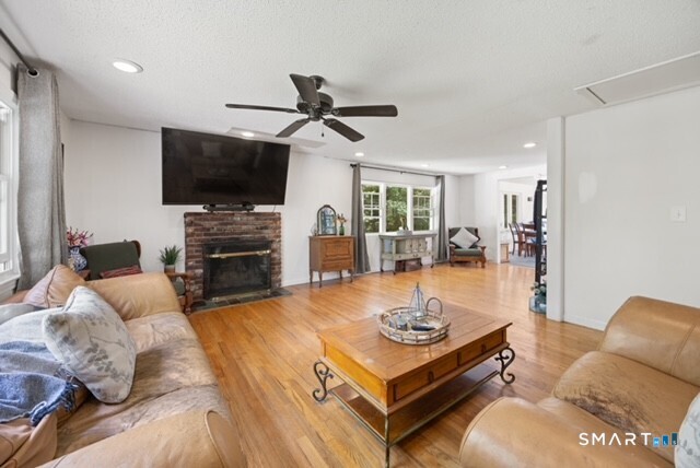 65 Burwell Road photo 8