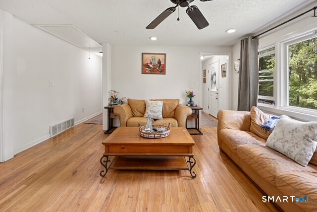 65 Burwell Road photo 9