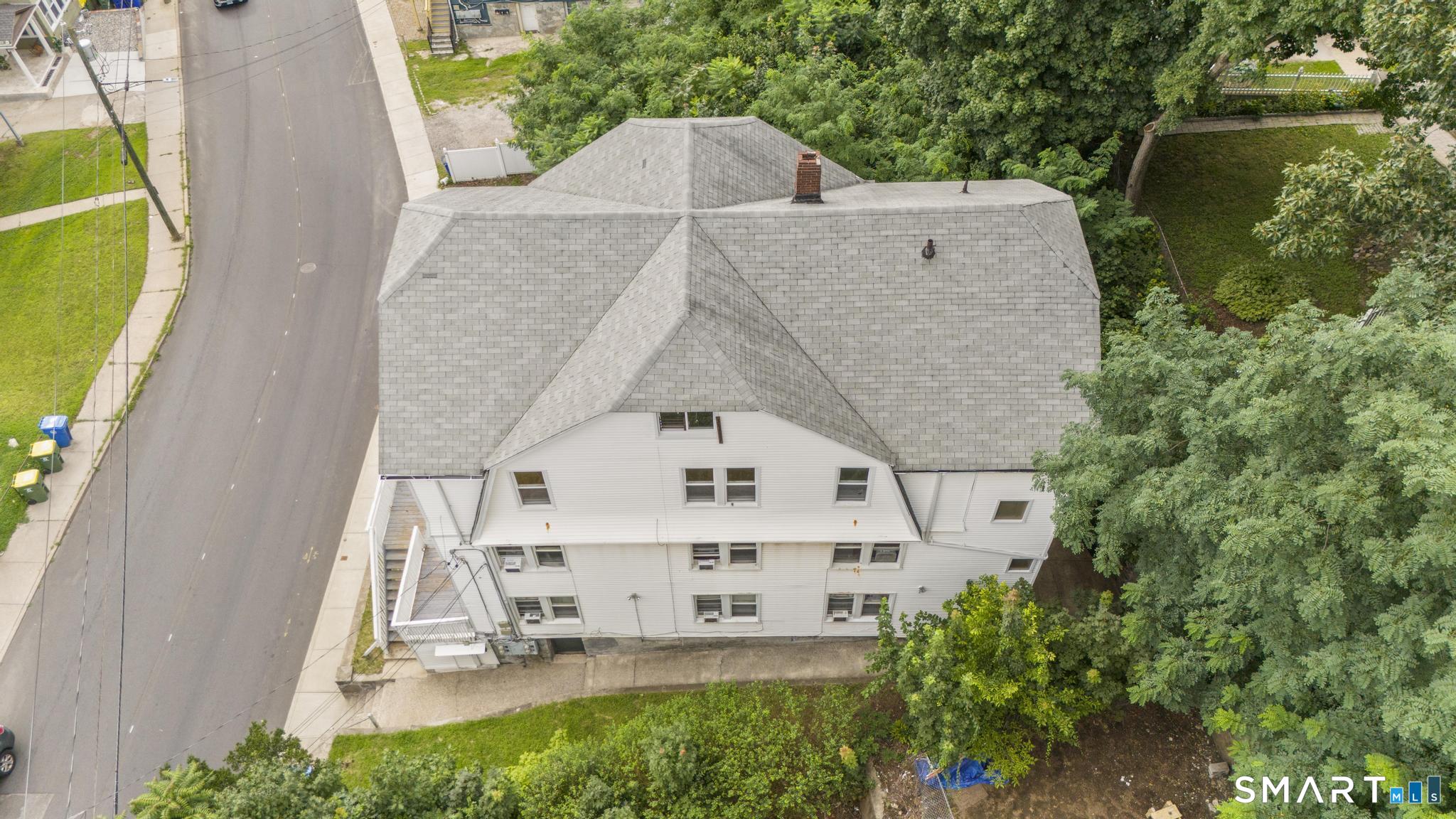 121 Wolcott Street photo 27