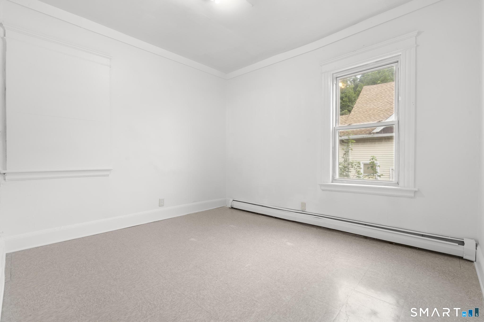 121 Wolcott Street photo 7
