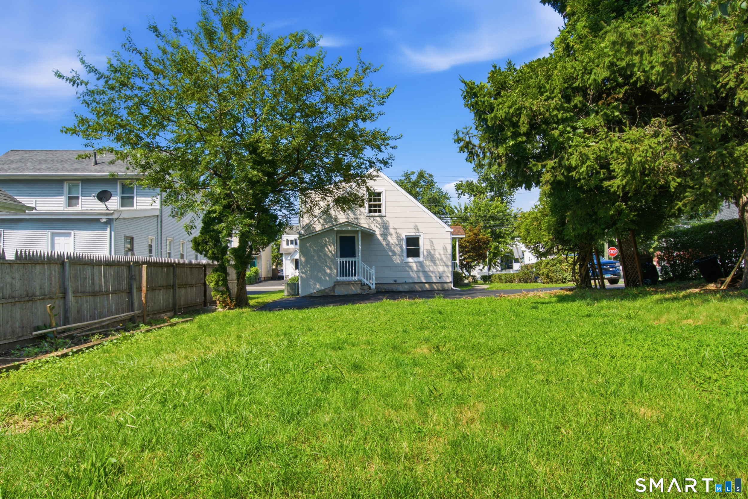 1 Sheridan Street, Norwalk, Connecticut photo 3