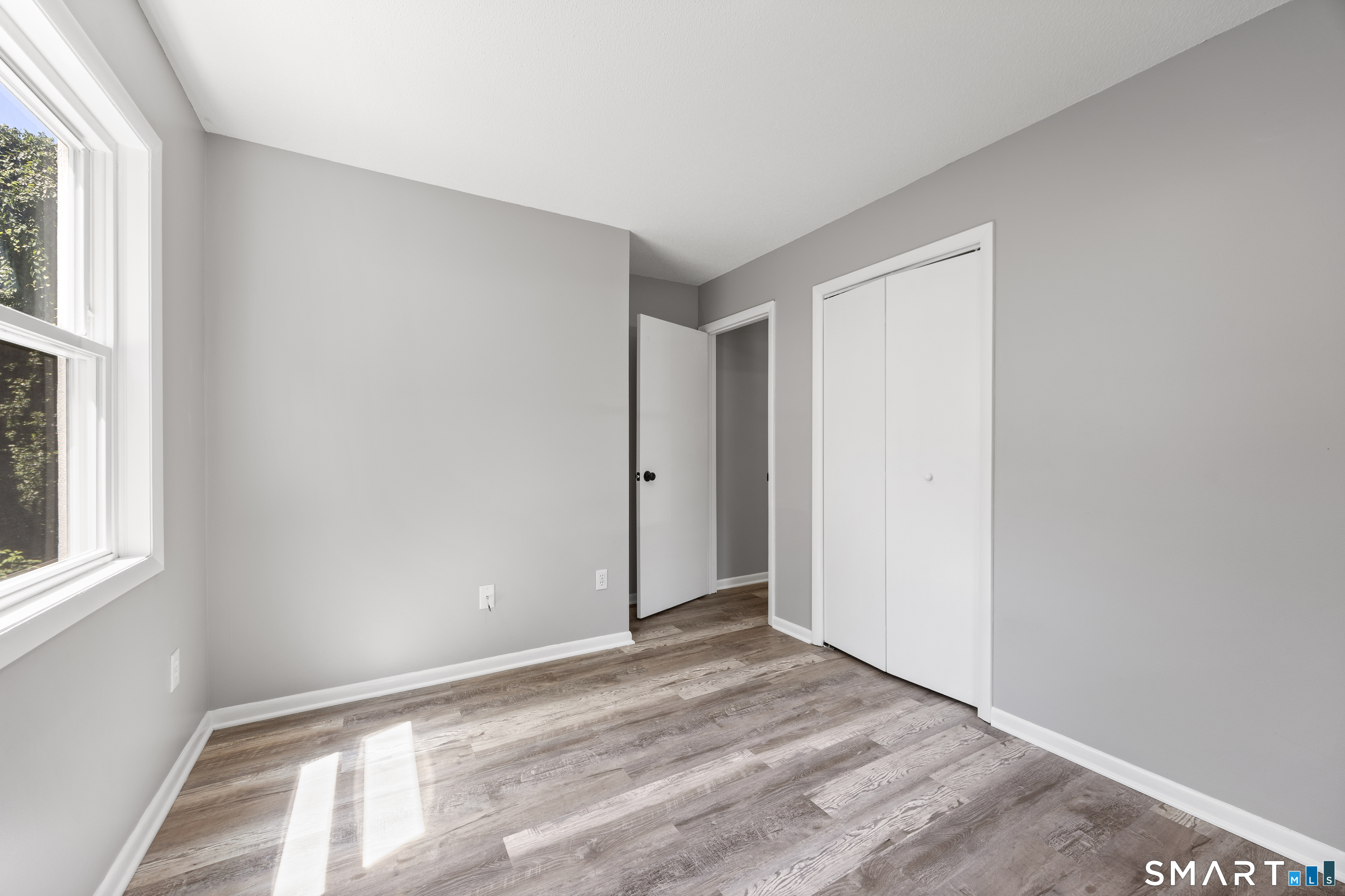 185 Eastside Boulevard photo 17