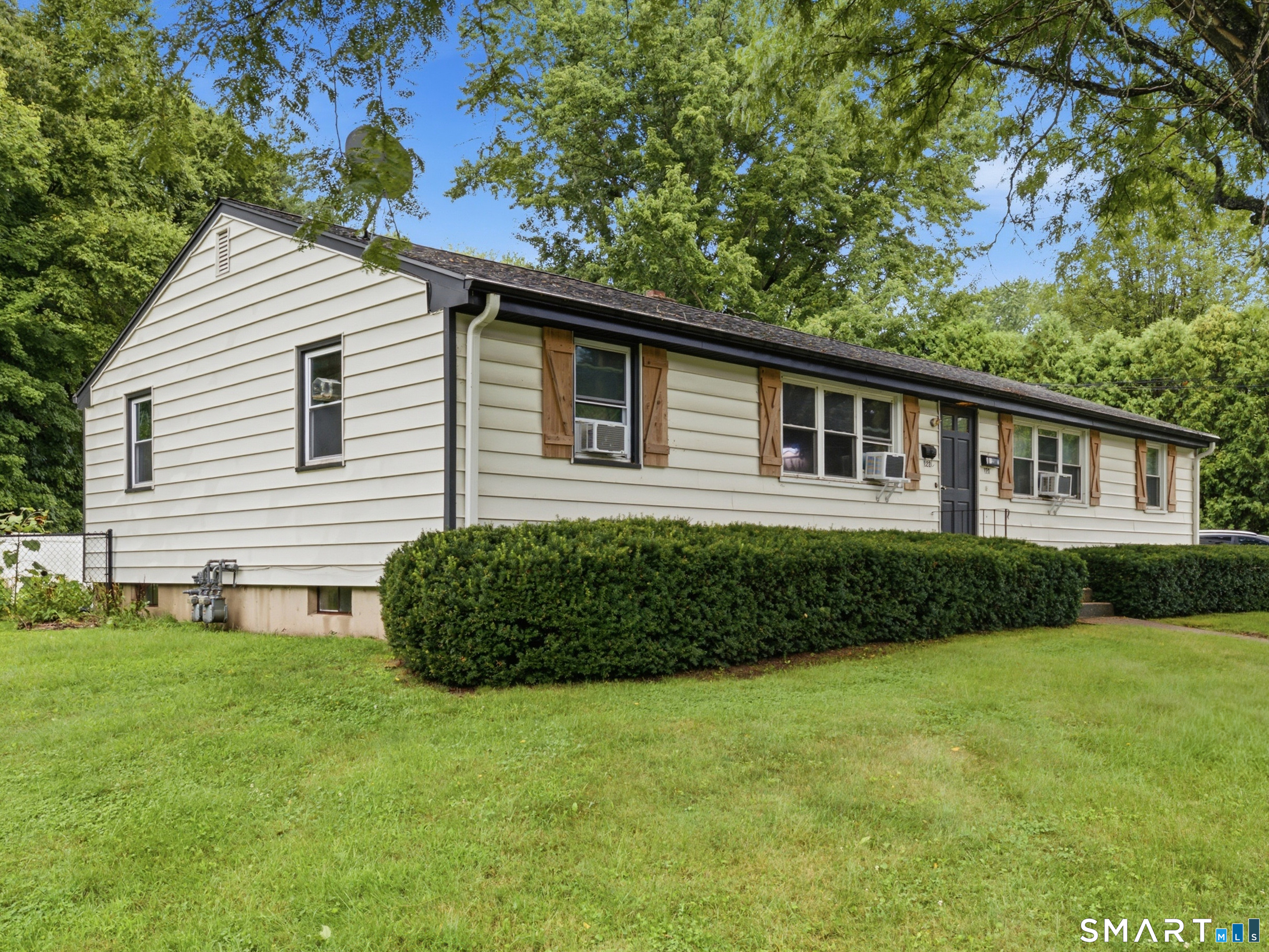 120 New Britain Avenue photo 7