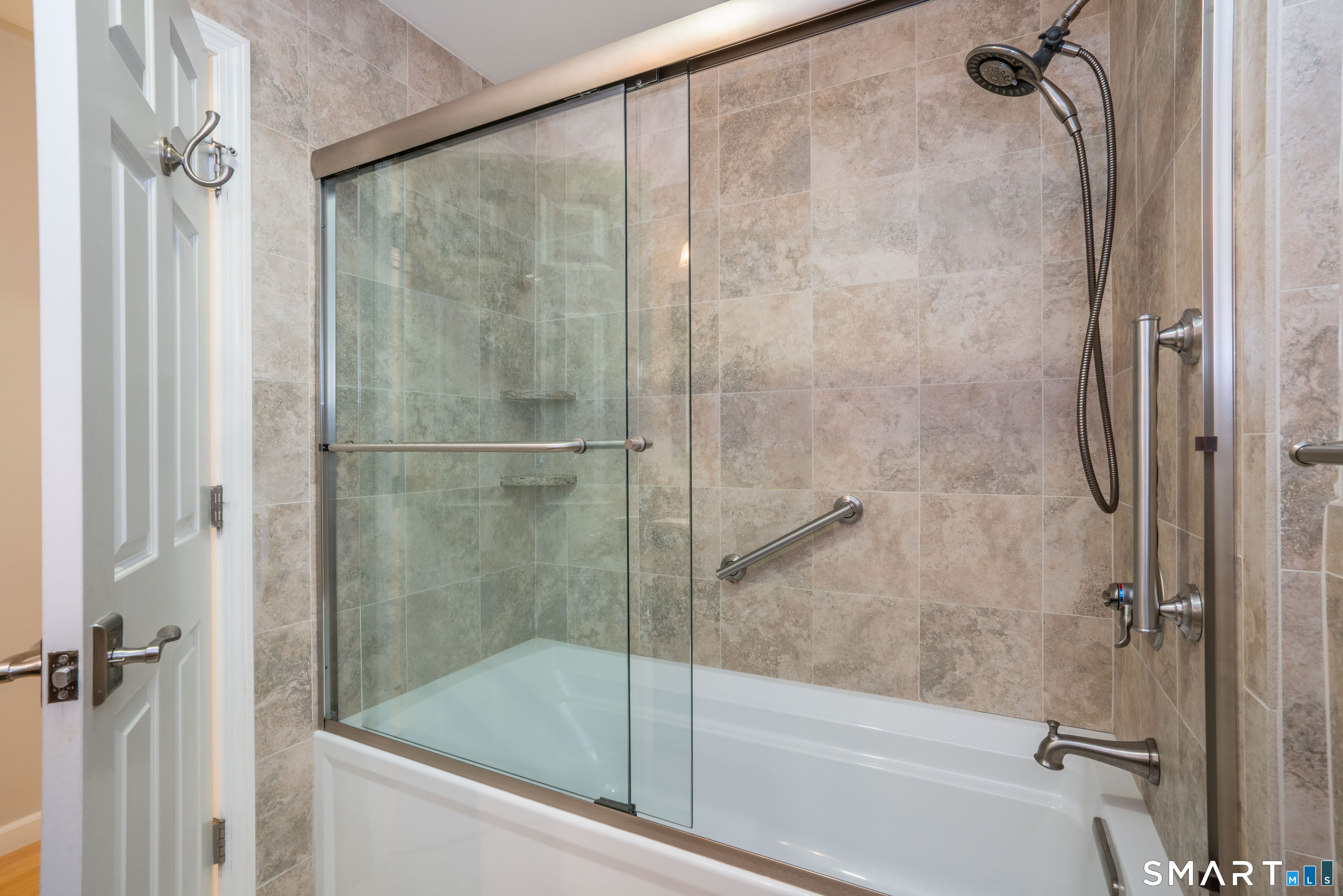 43 High Street photo 29