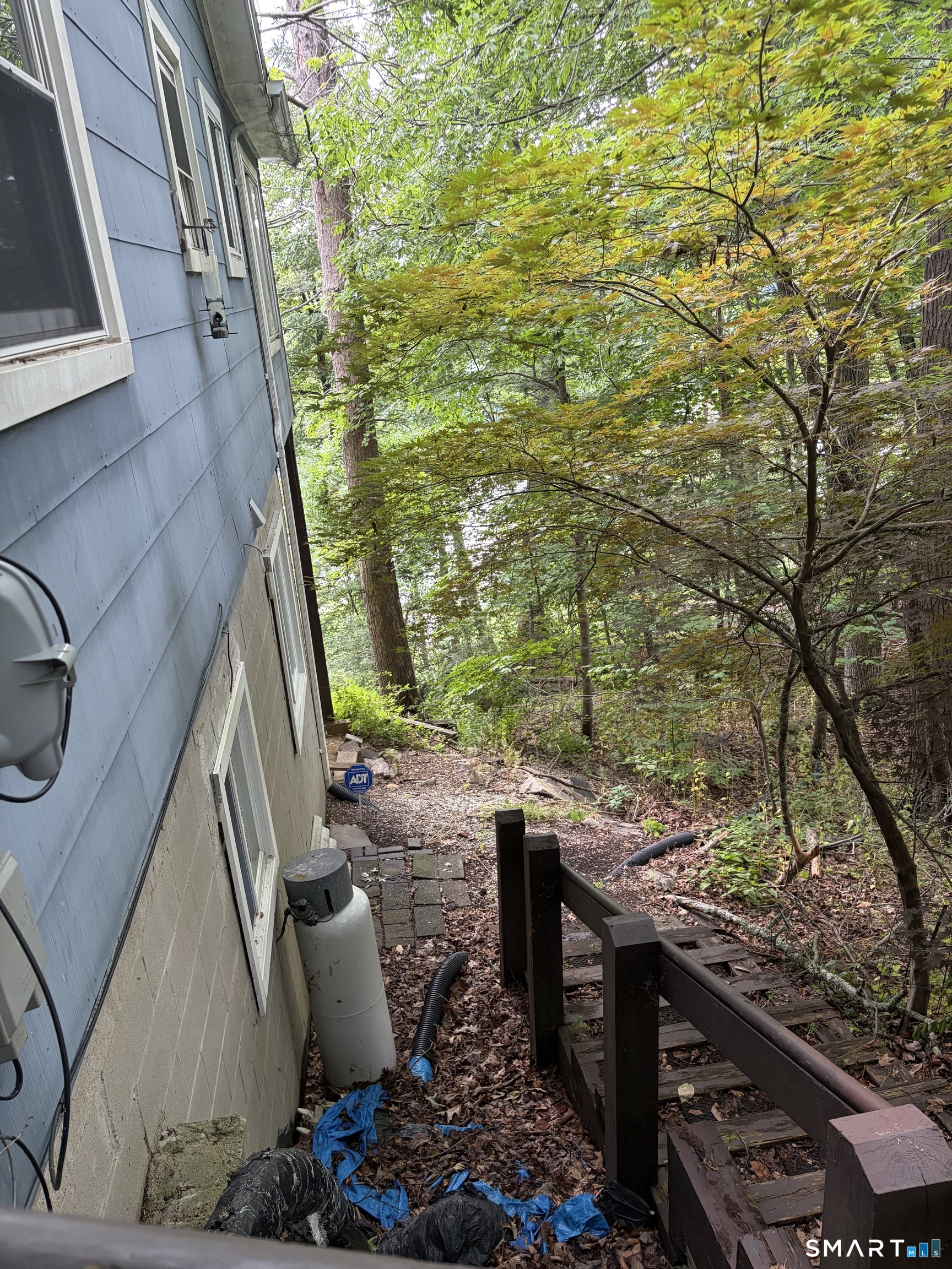 Photo 3 of Single family home for sale at 8 Terrace Dr, Sherman, CT 06784 | MLS# 24197493 | Listing updated on 2026-08-08