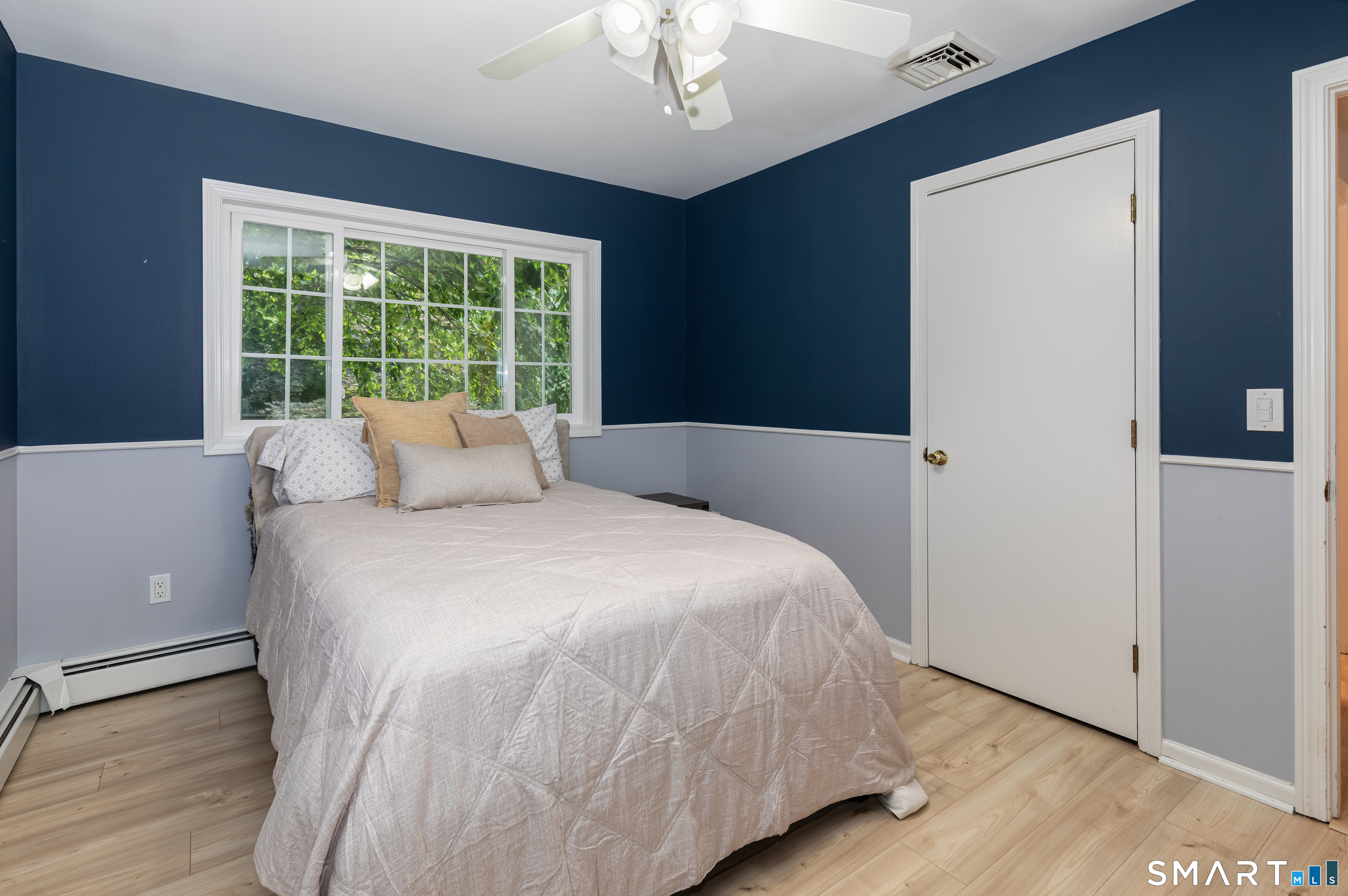 251 Lake Shore Drive photo 29