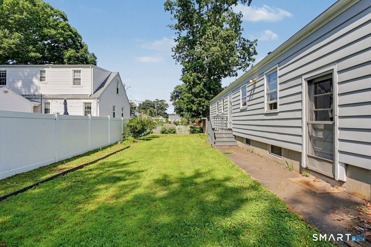102 Andrews Avenue photo 30