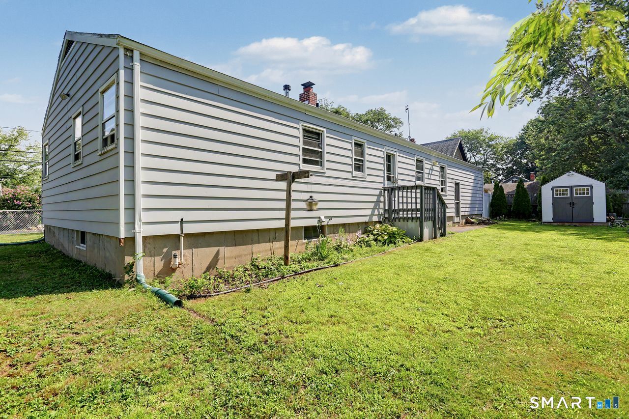 102 Andrews Avenue photo 31
