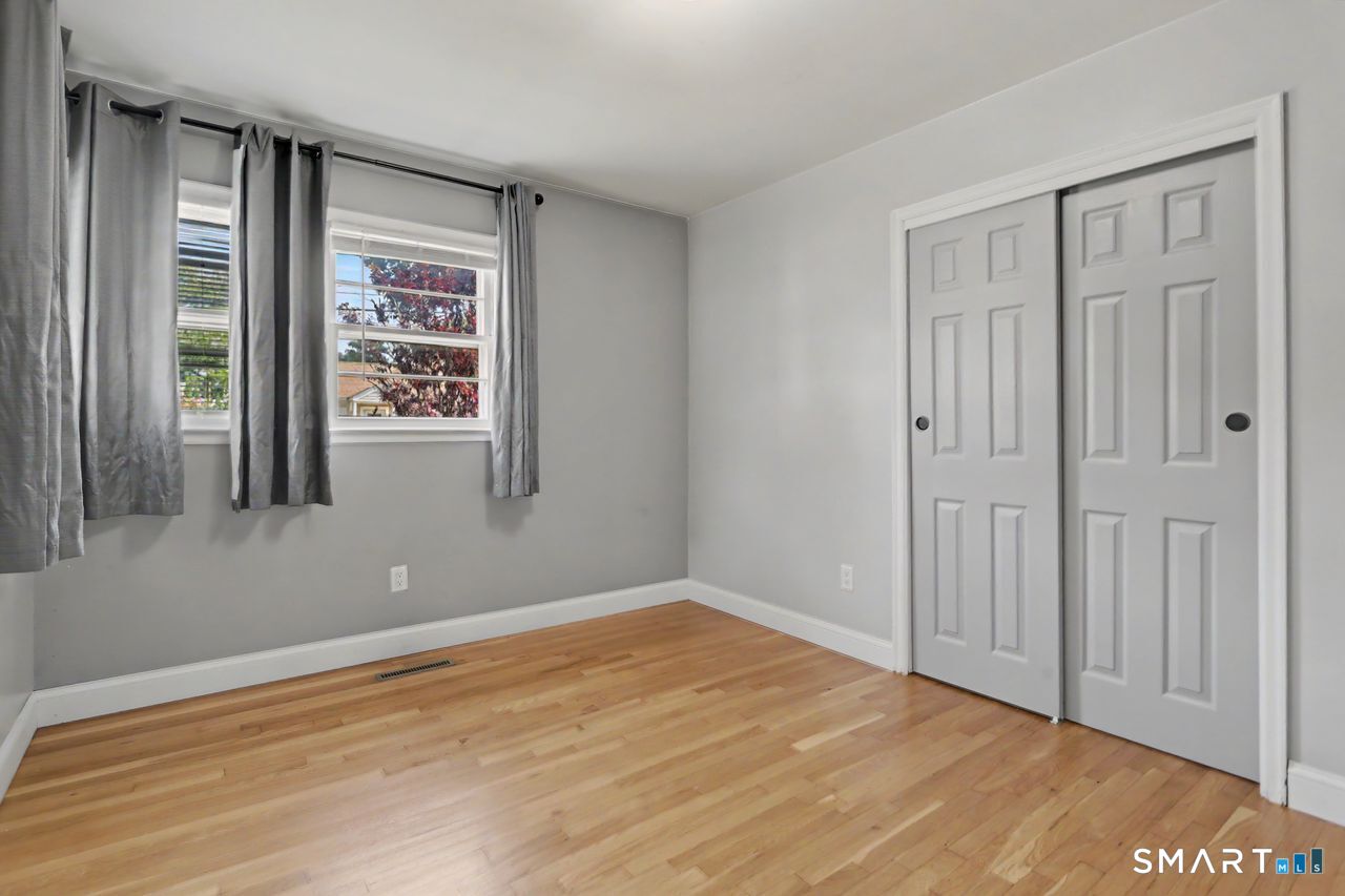 102 Andrews Avenue photo 19