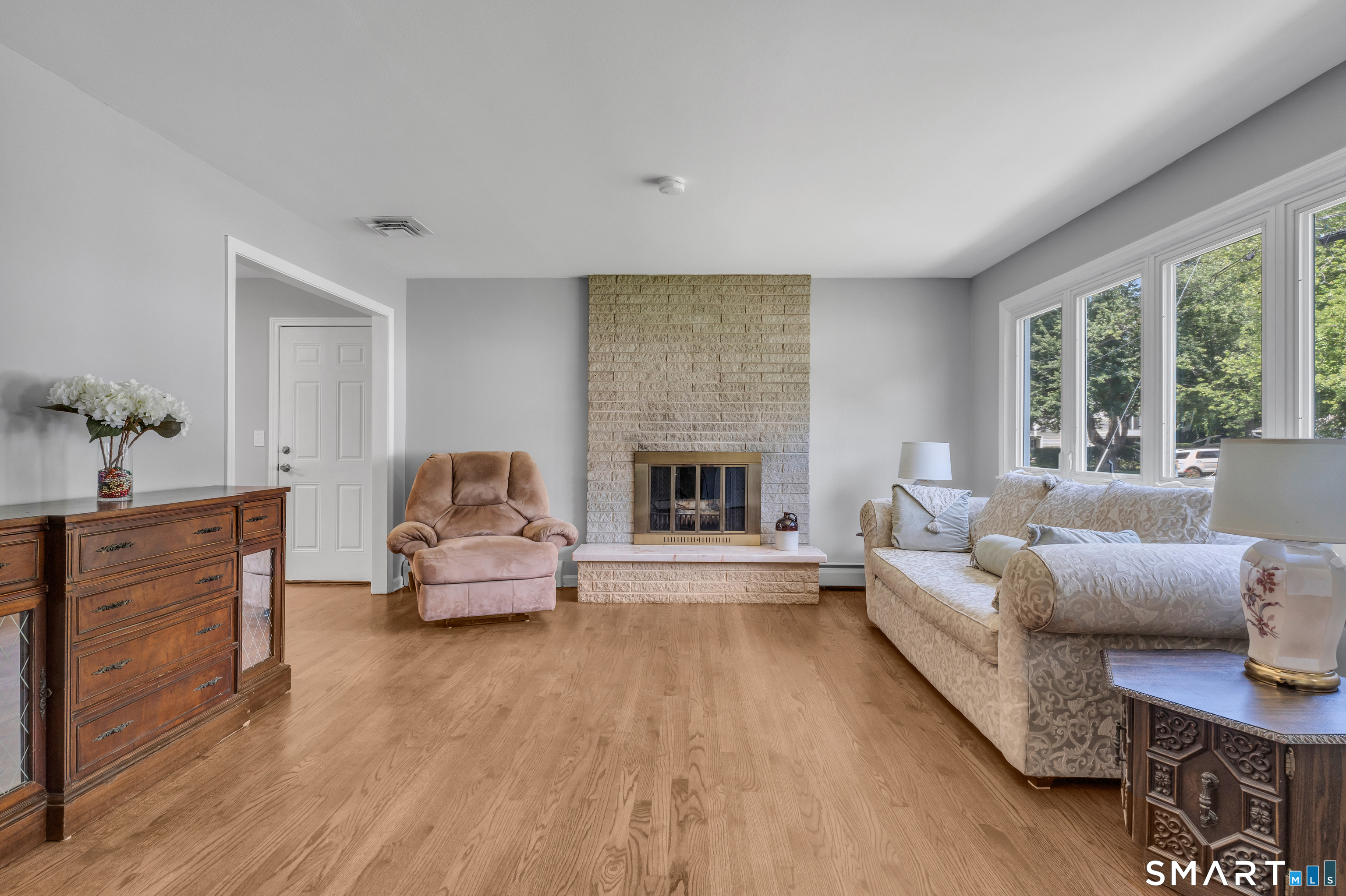 22 Victoria Drive photo 6