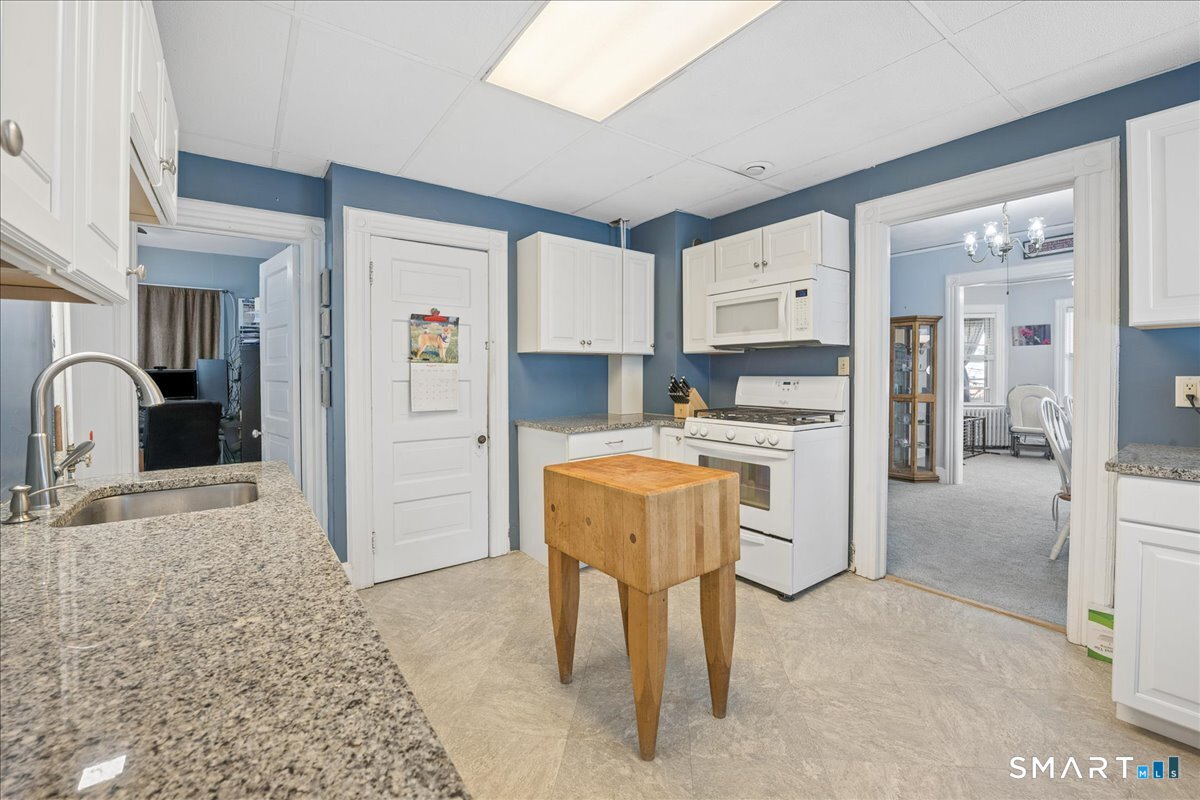 72 West Broad Street photo 23