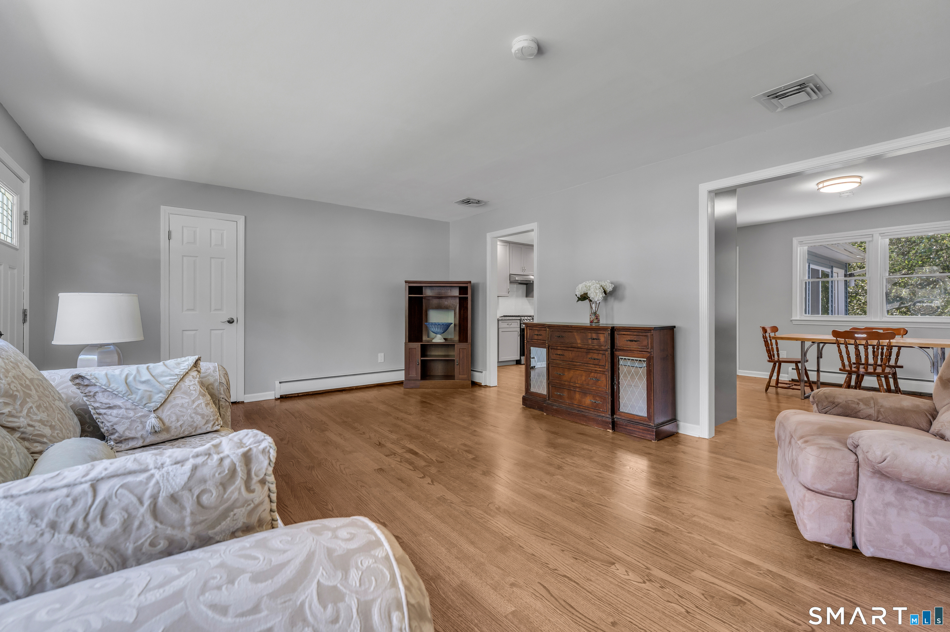 22 Victoria Drive photo 8