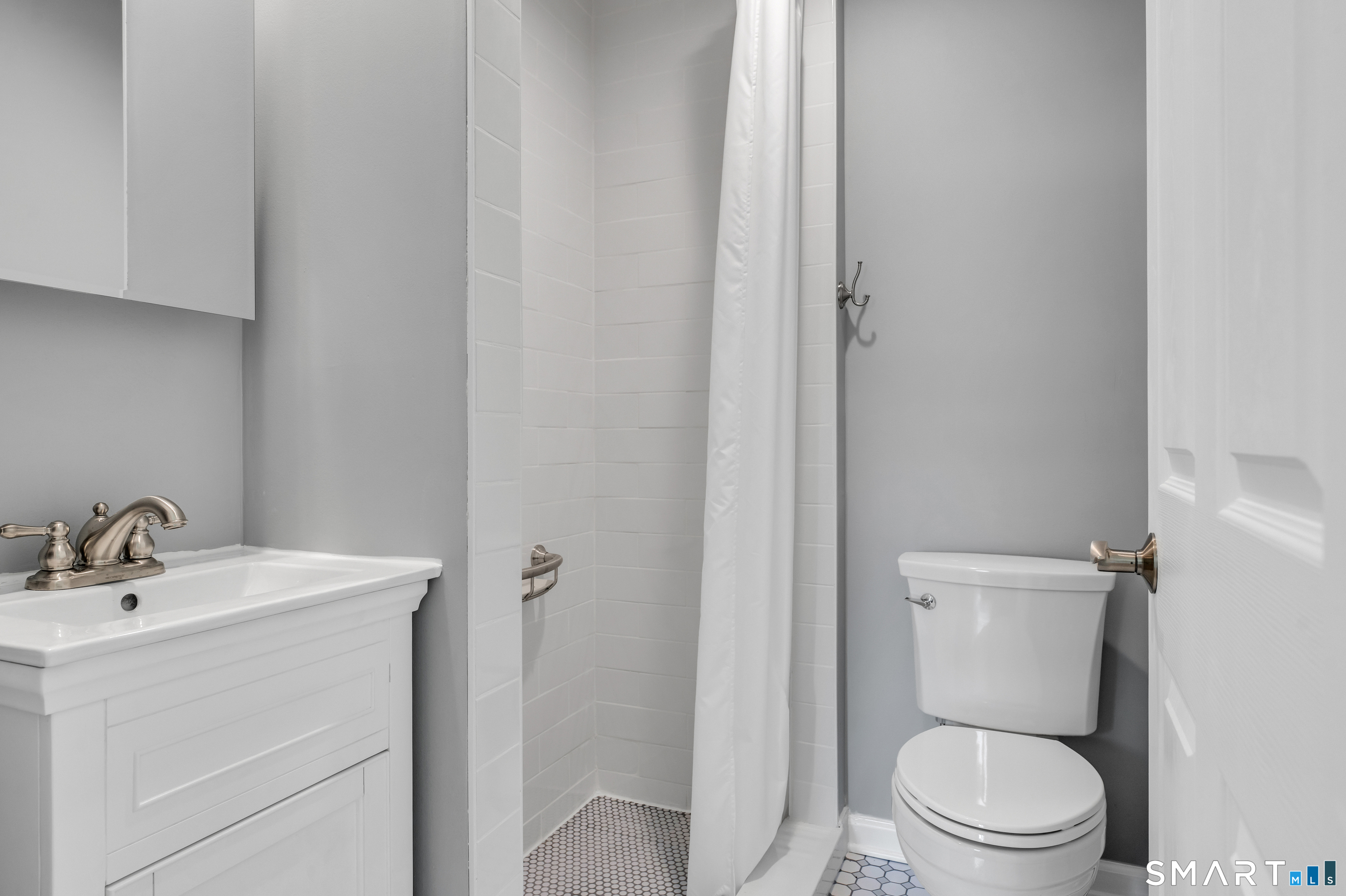 22 Victoria Drive photo 21