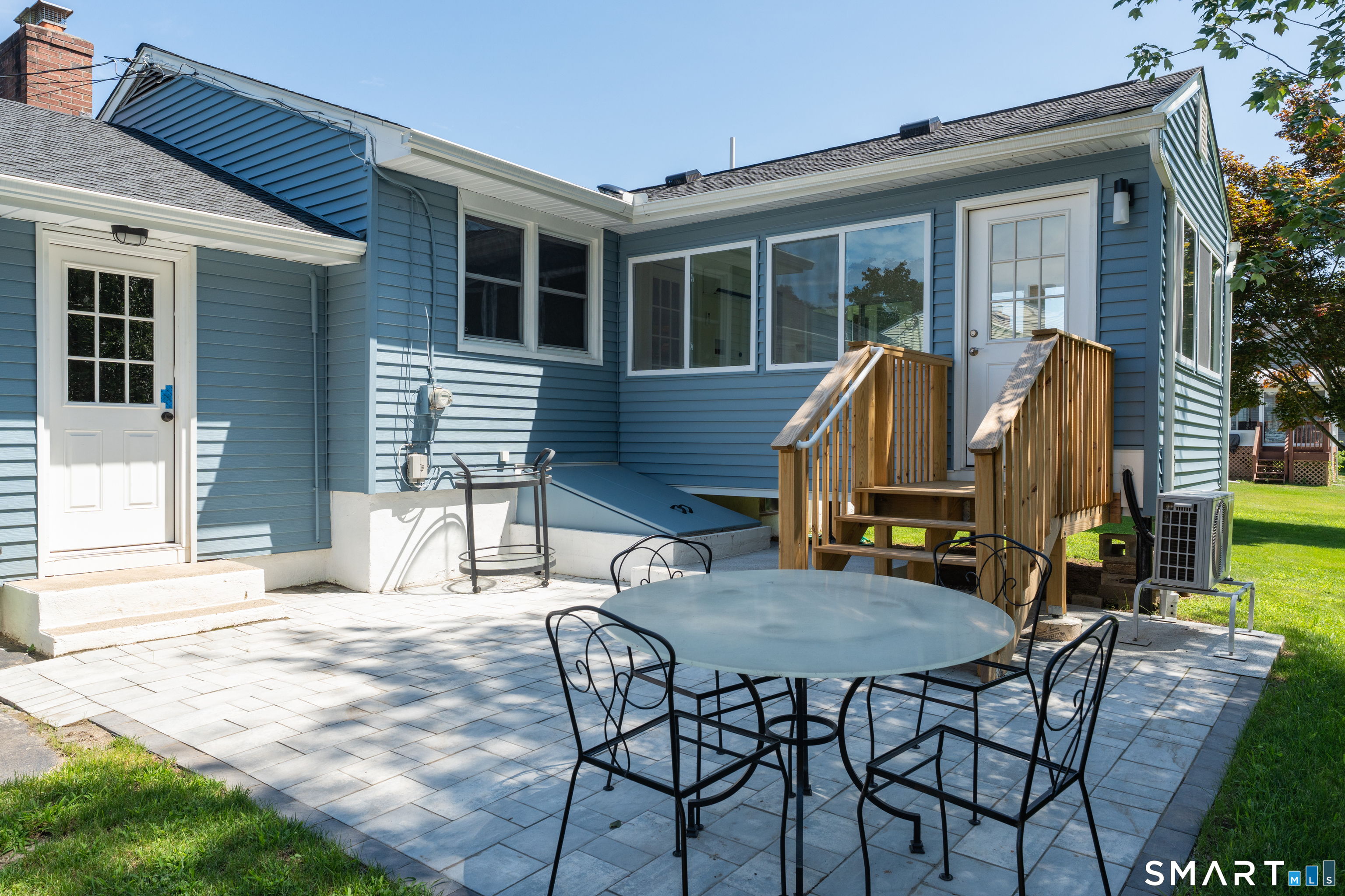 22 Victoria Drive photo 17