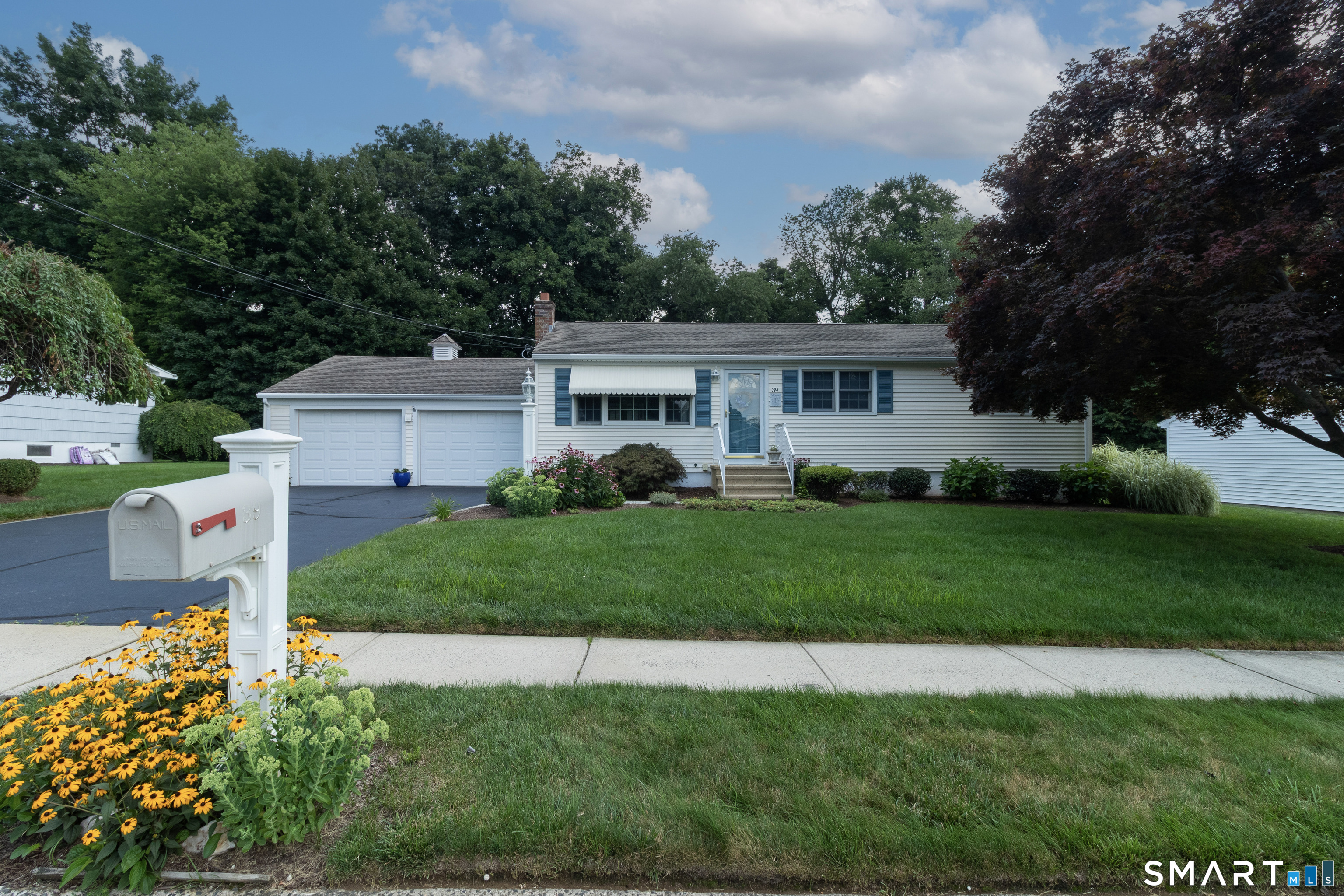 39 Candlewood Road