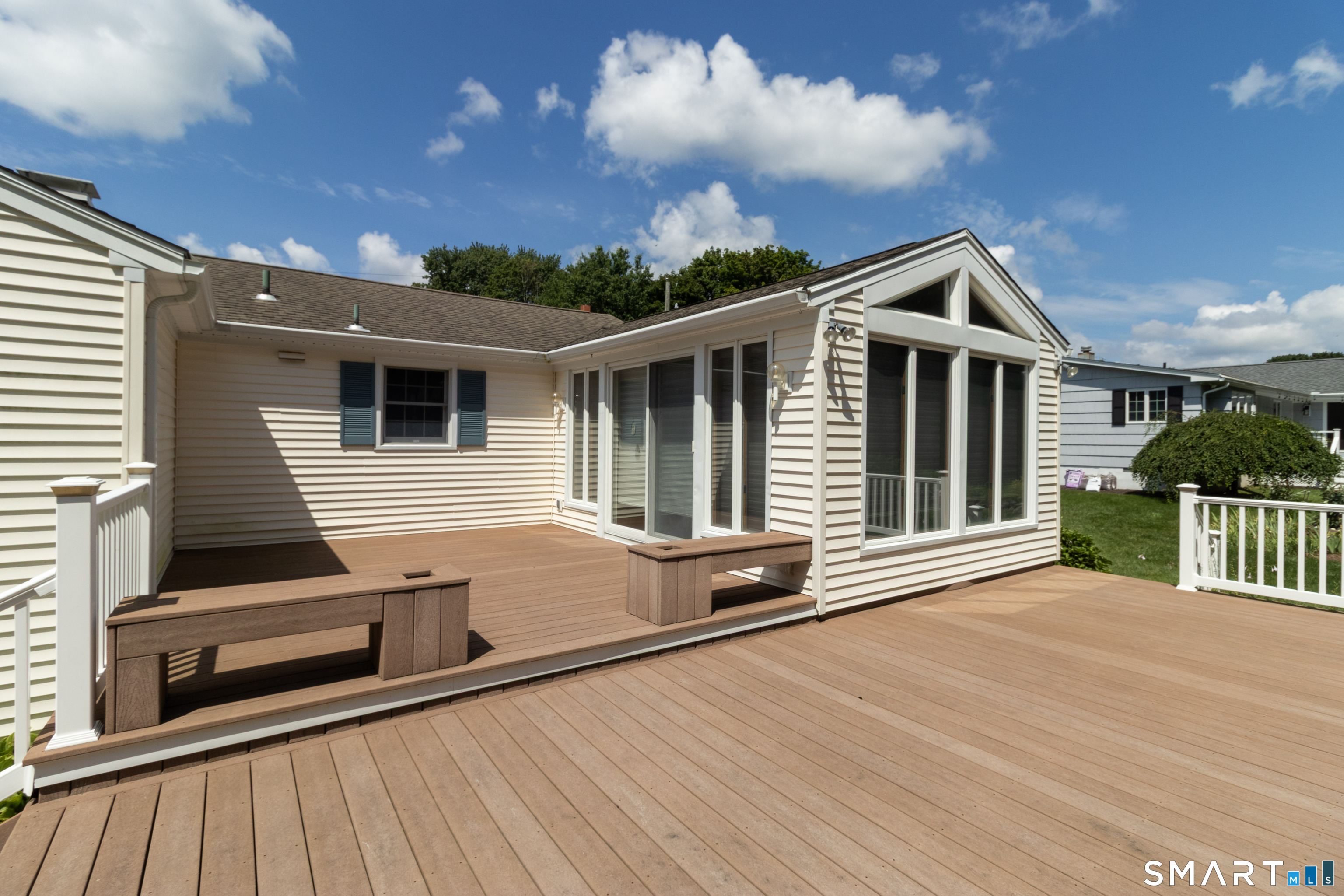 39 Candlewood Road photo 5