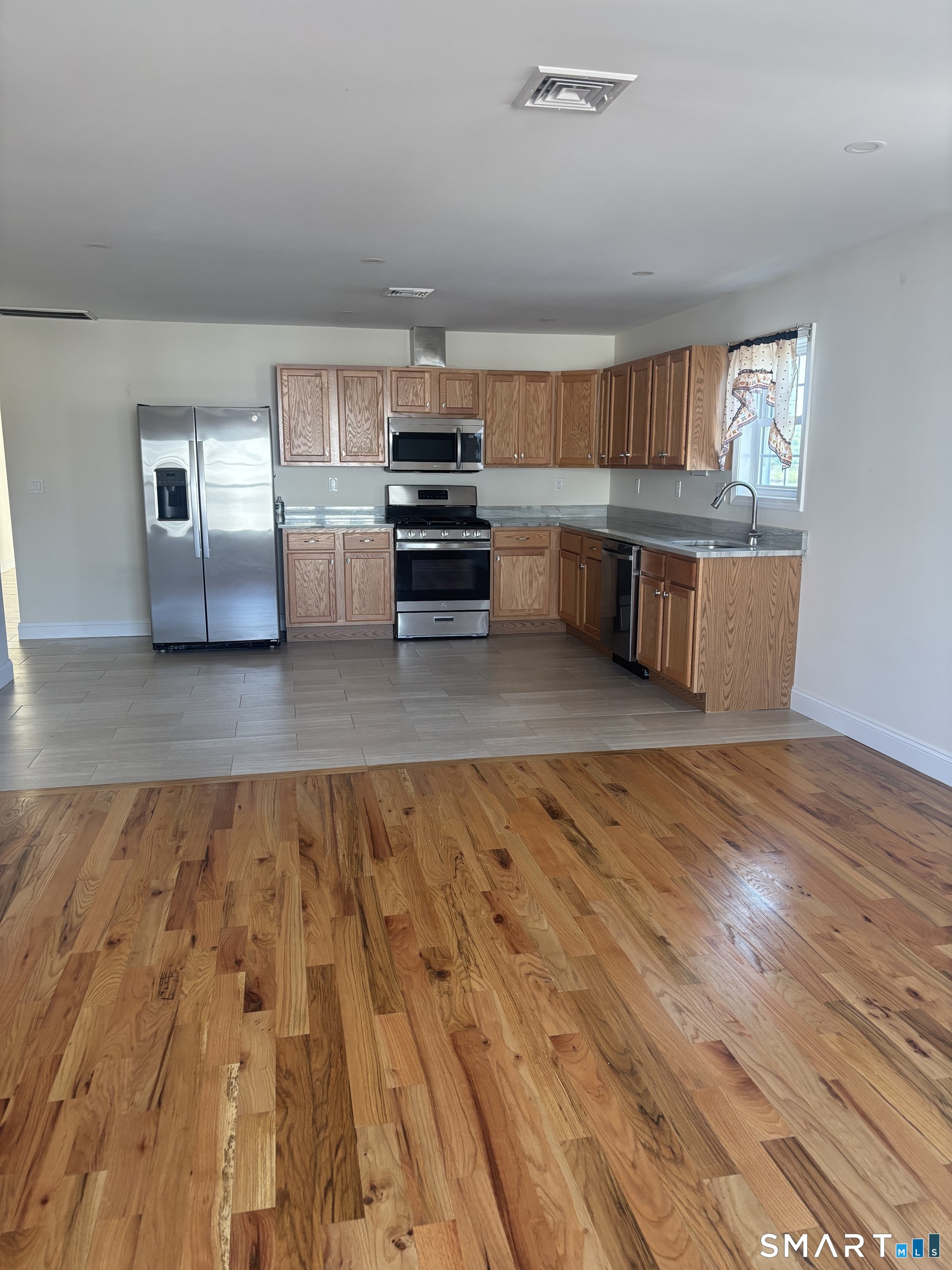 35 Hemingway Avenue  Unit #C photo 3