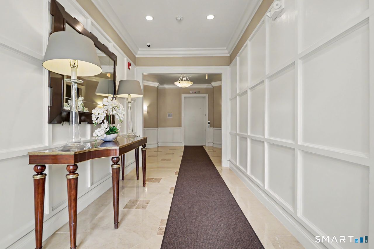 100 Stone Ridge Way  Unit #2G photo 17