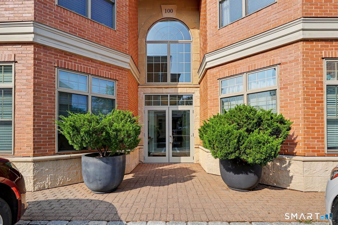 100 Stone Ridge Way  Unit #2G photo 36
