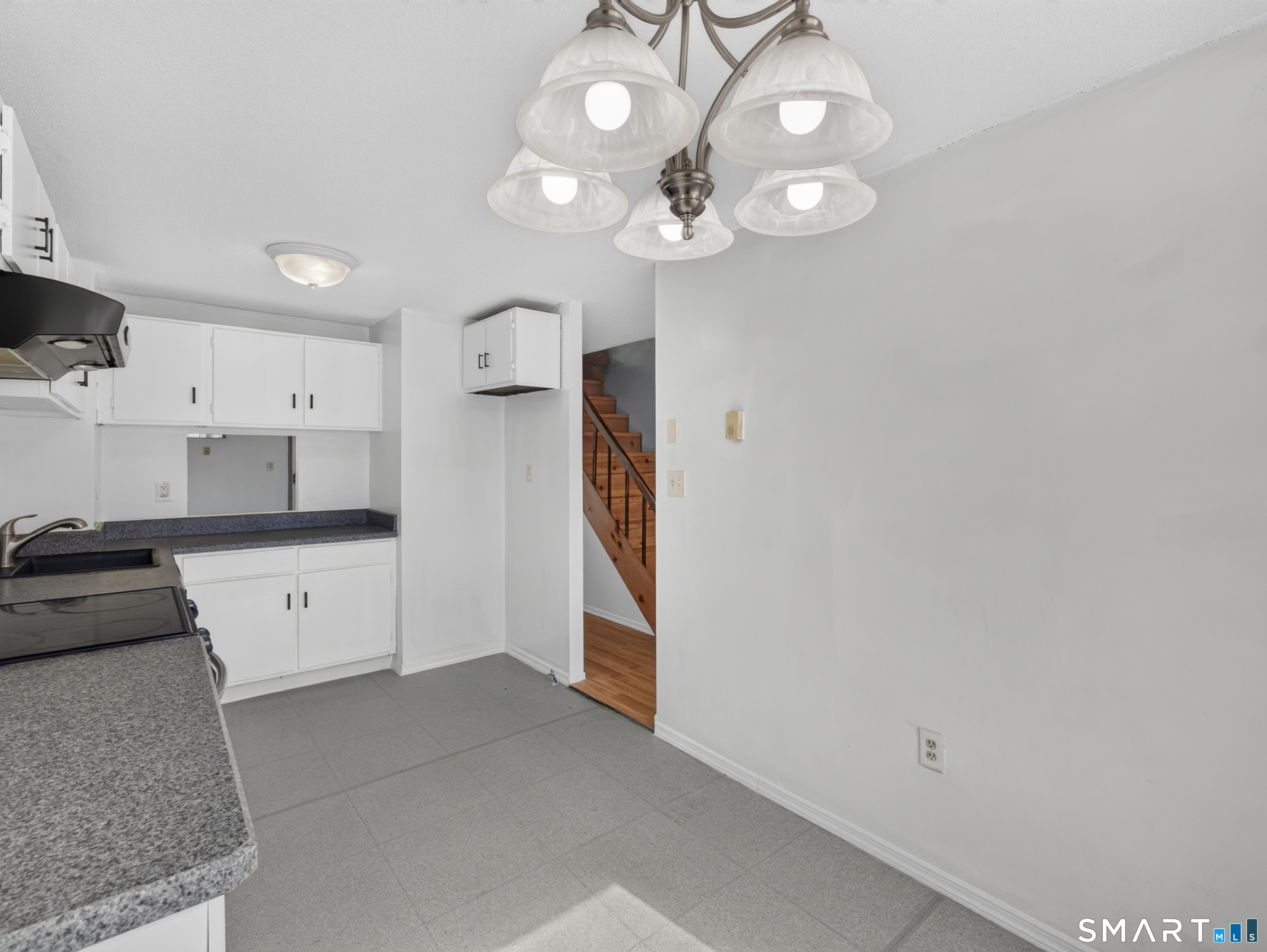 520 Shennecossett Road Unit #7 photo 15