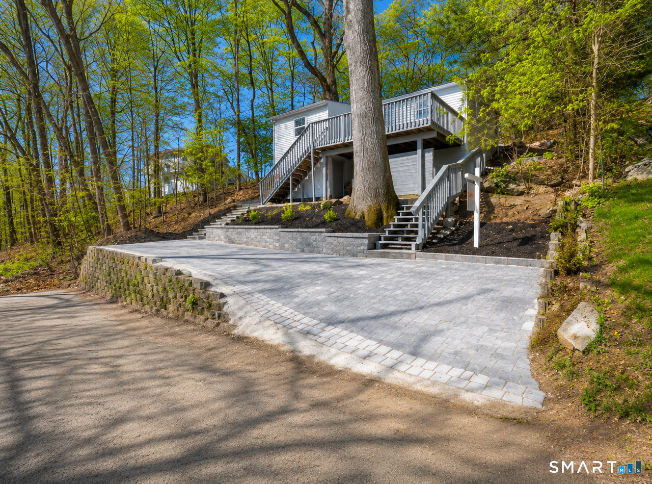2nd image of 3 Orchard Dr, Danbury, CT 06811 | MLS# 24197594