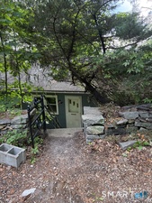 8 Terrace, Sherman