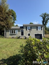 3 Mist Hill, Brookfield